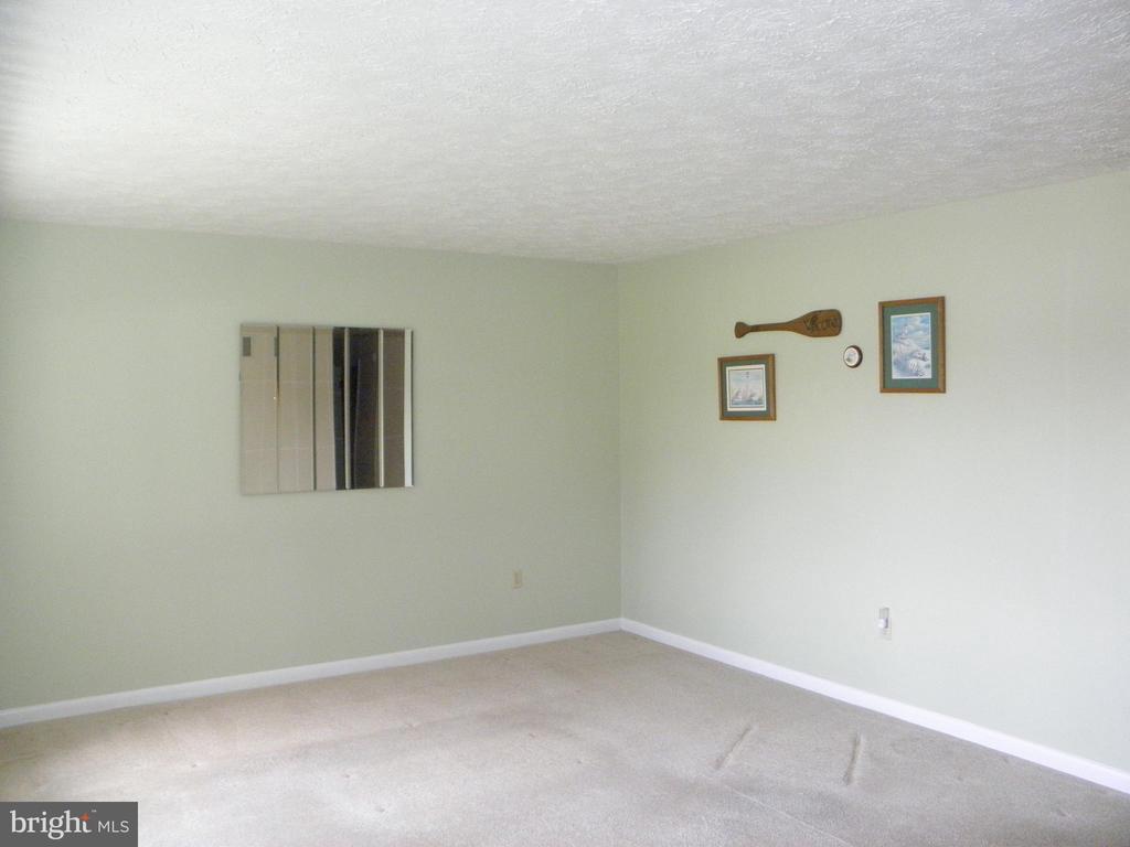 863 FLINTLOCK DRIVE