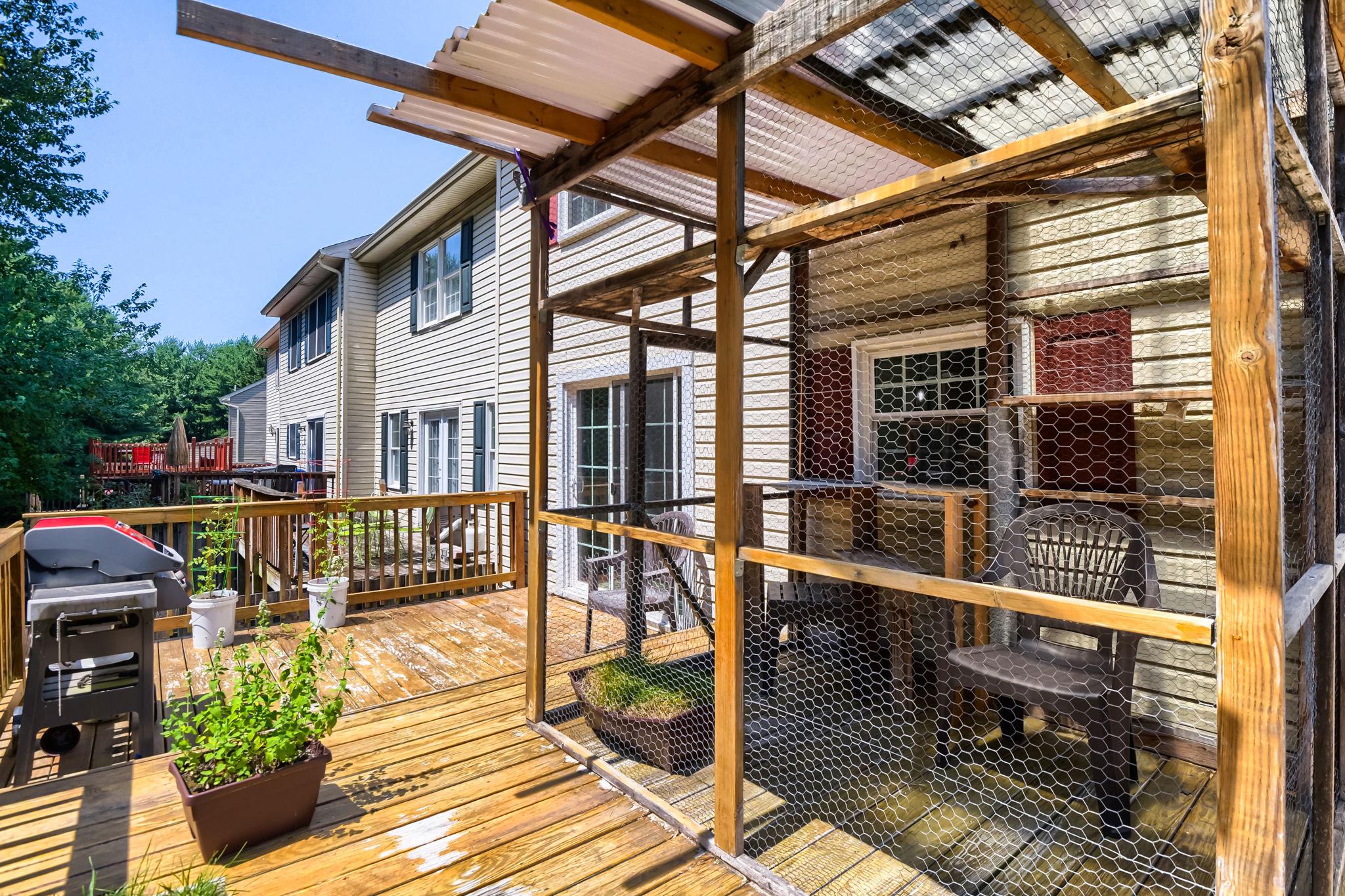 1315 LITTLEFIELD PLACE