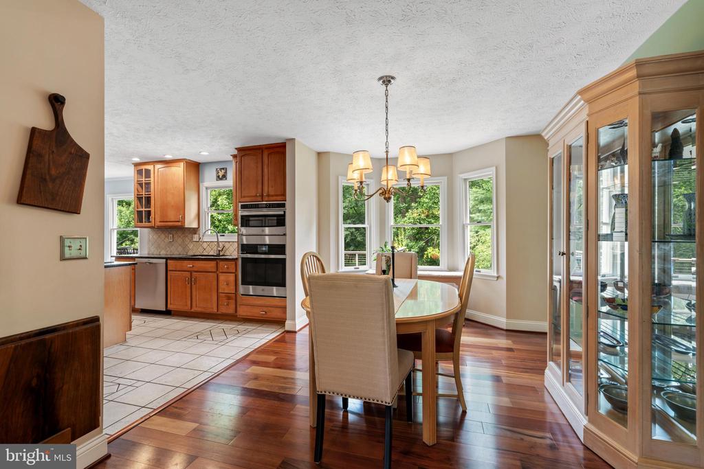 1009 LONGSTREAM COURT