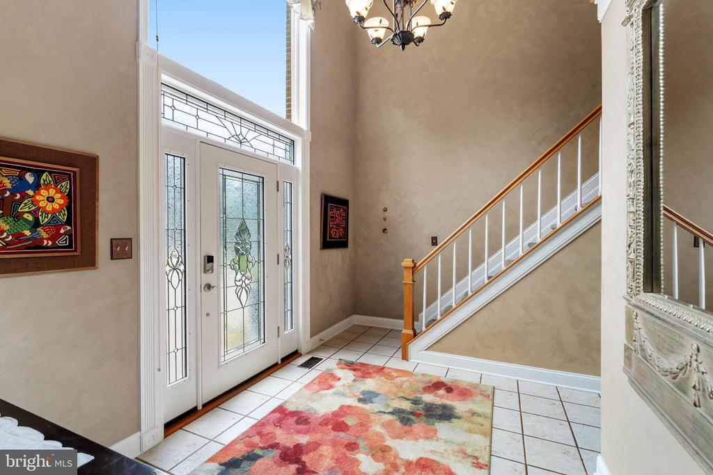 1009 LONGSTREAM COURT