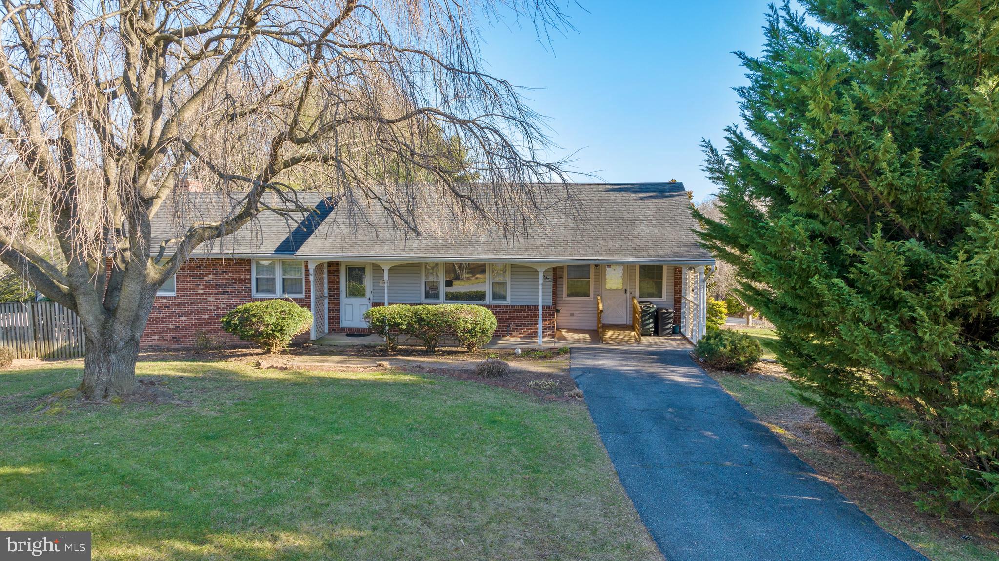 10149 Hobsons Choice LANE