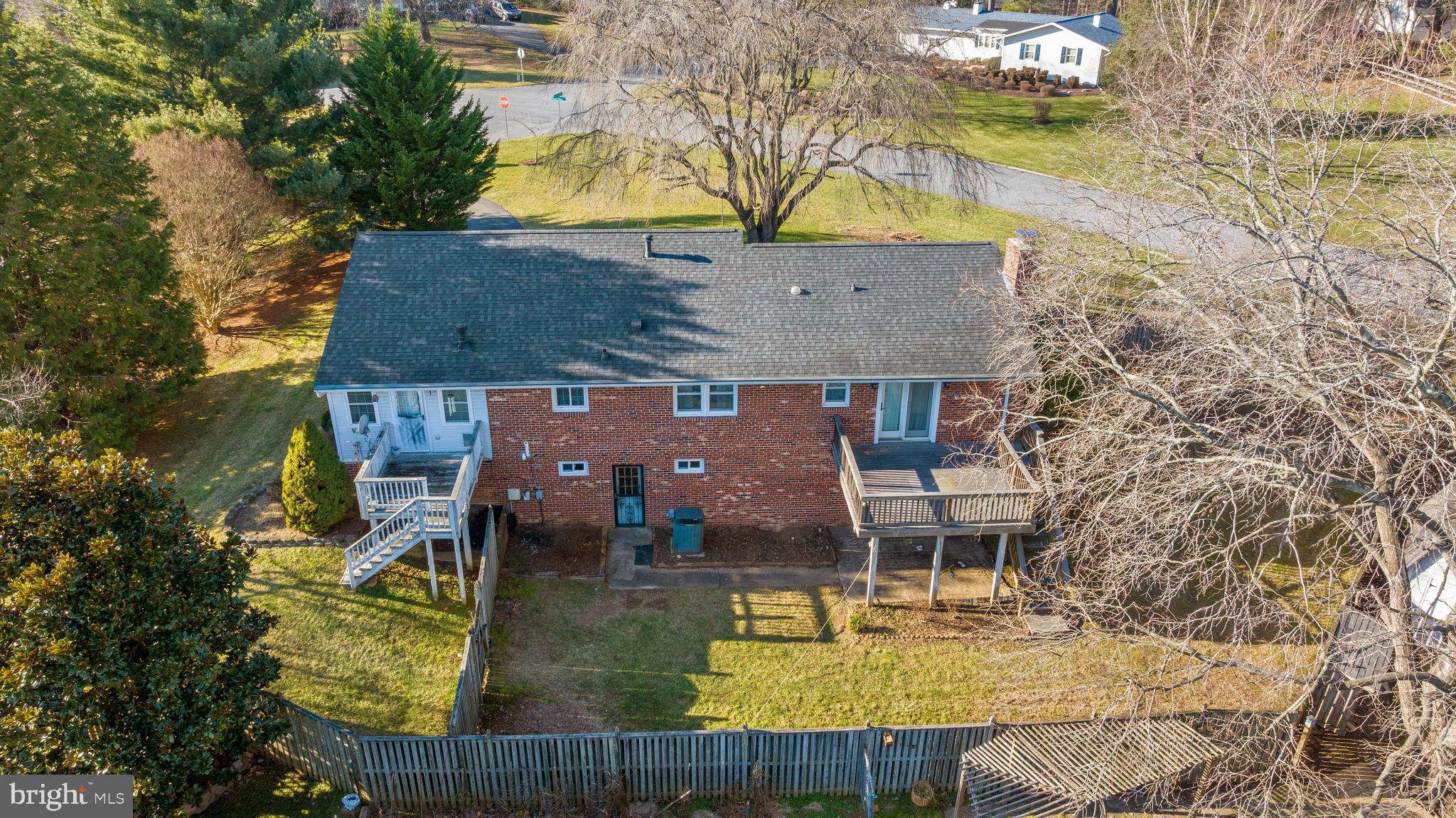 10149 Hobsons Choice LANE