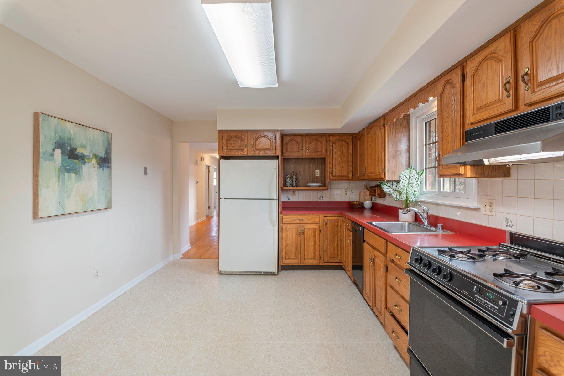 10149 Hobsons Choice LANE