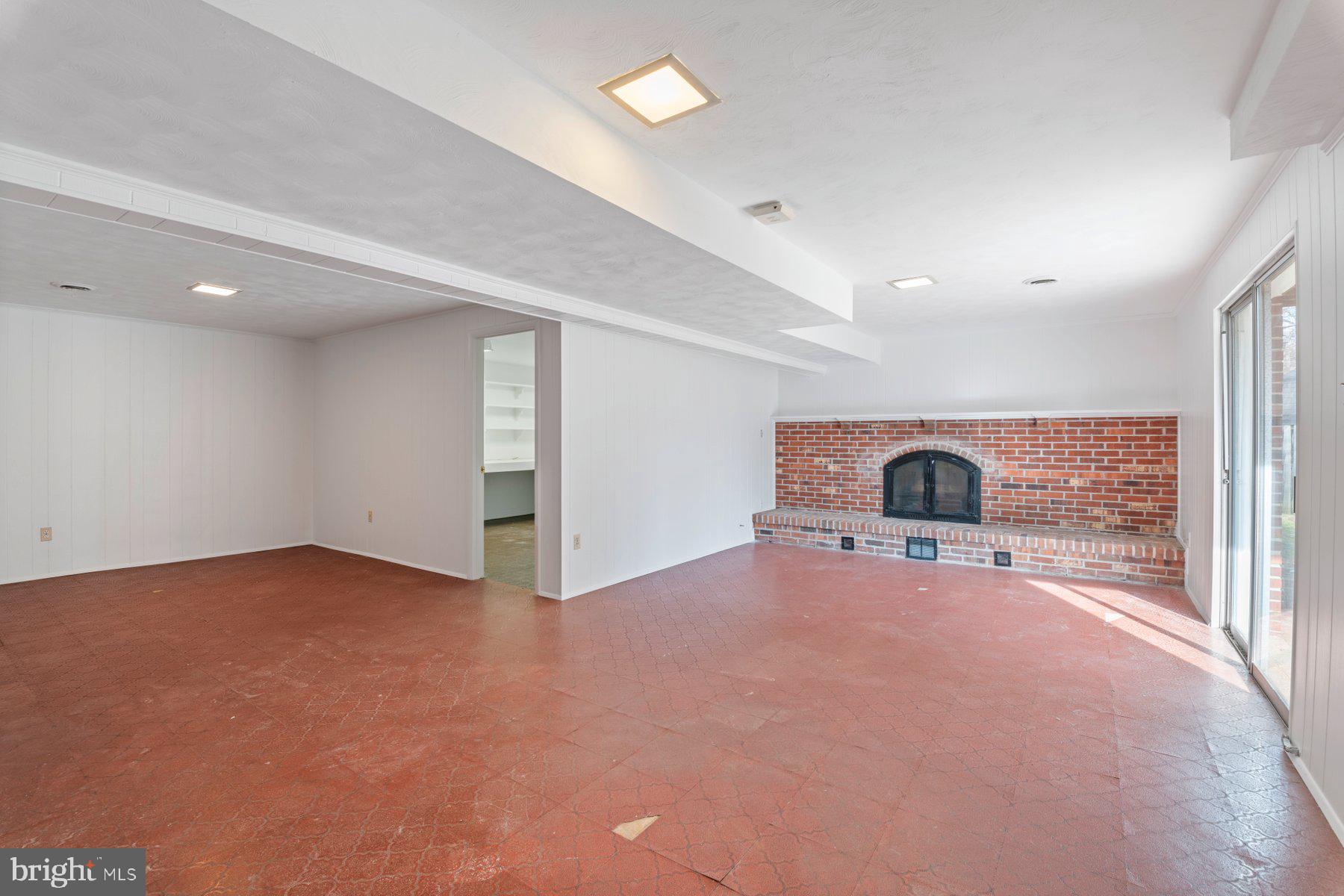 10149 Hobsons Choice LANE