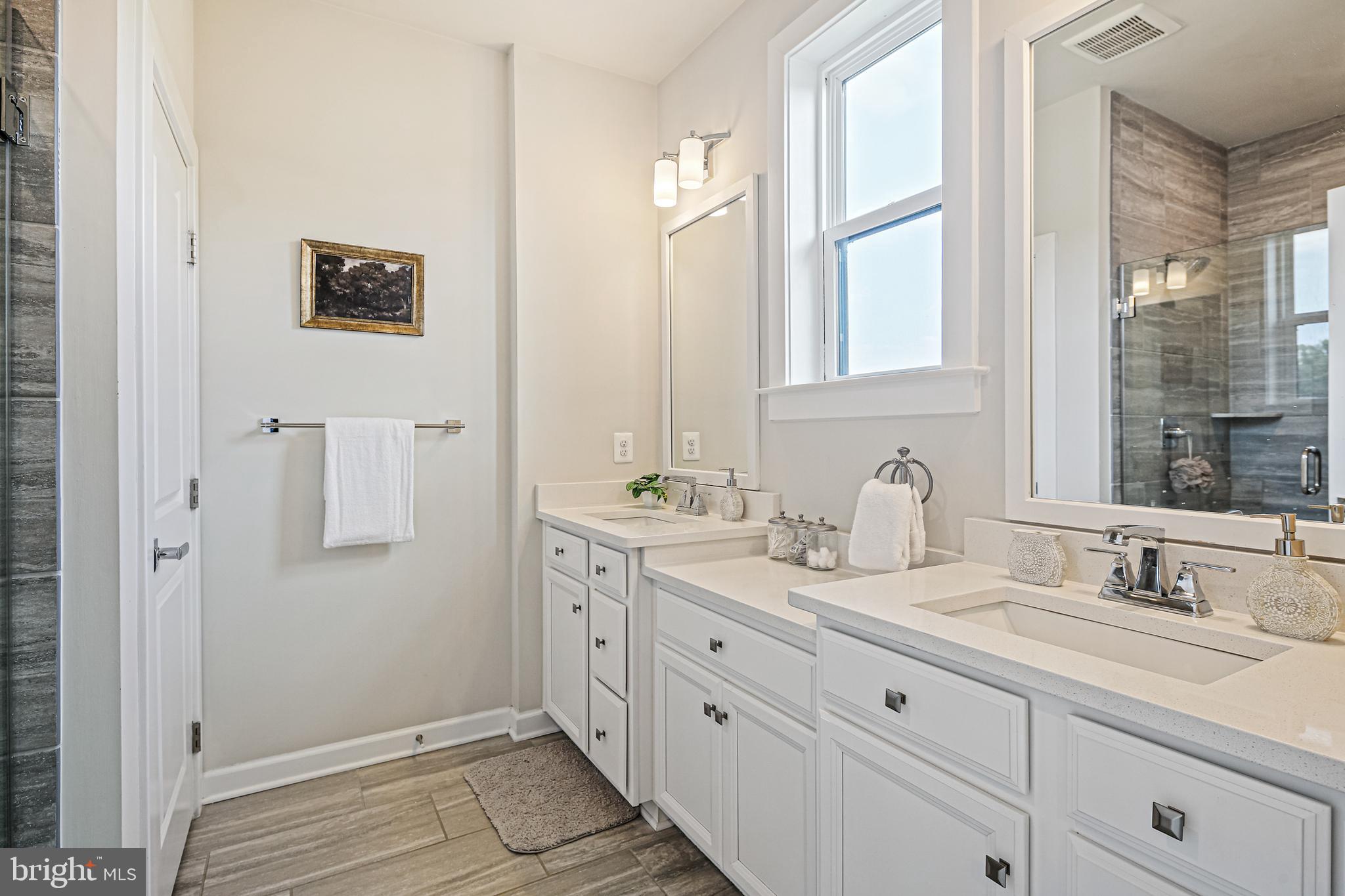 7614 CROSS CREEK DRIVE