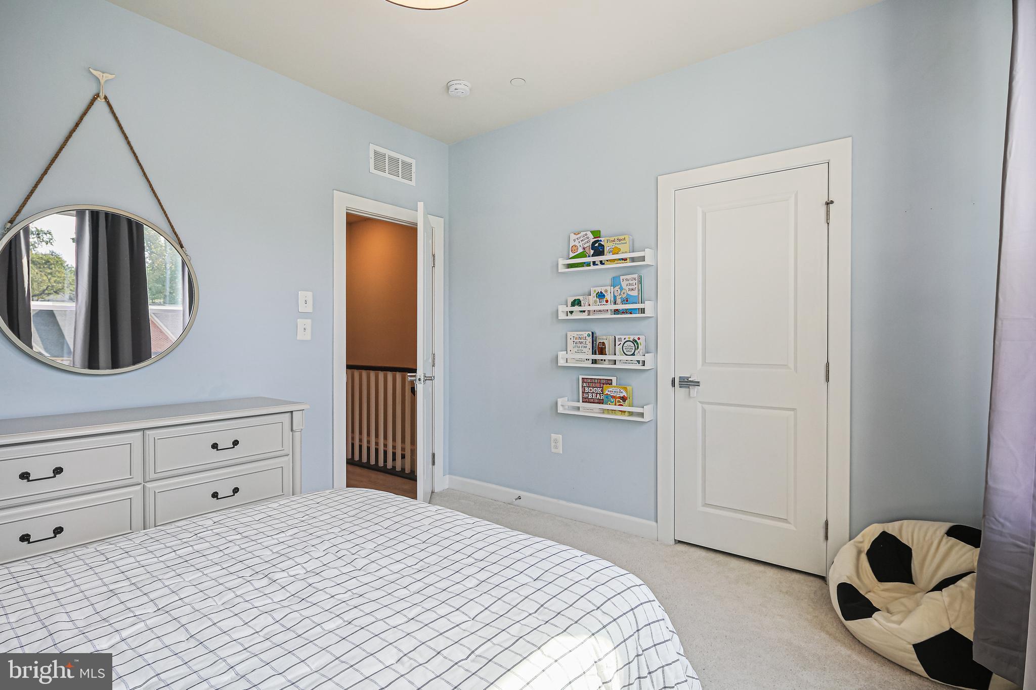 7614 CROSS CREEK DRIVE