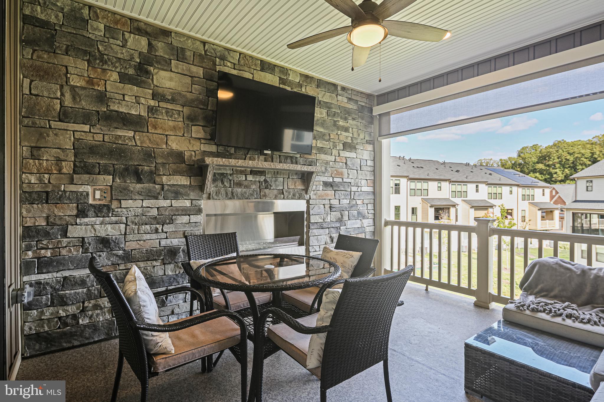 7614 CROSS CREEK DRIVE