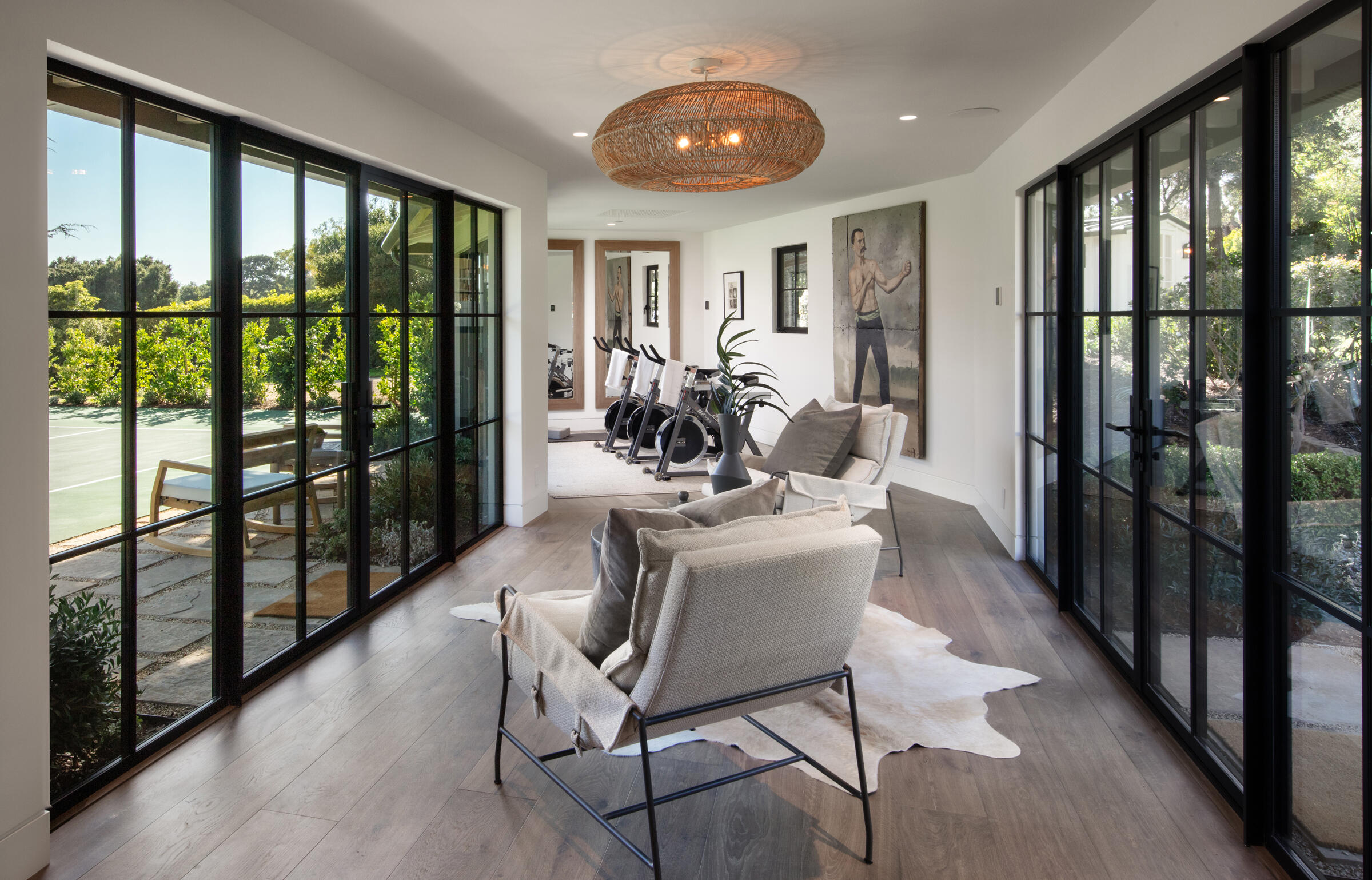 595 Picacho Lane