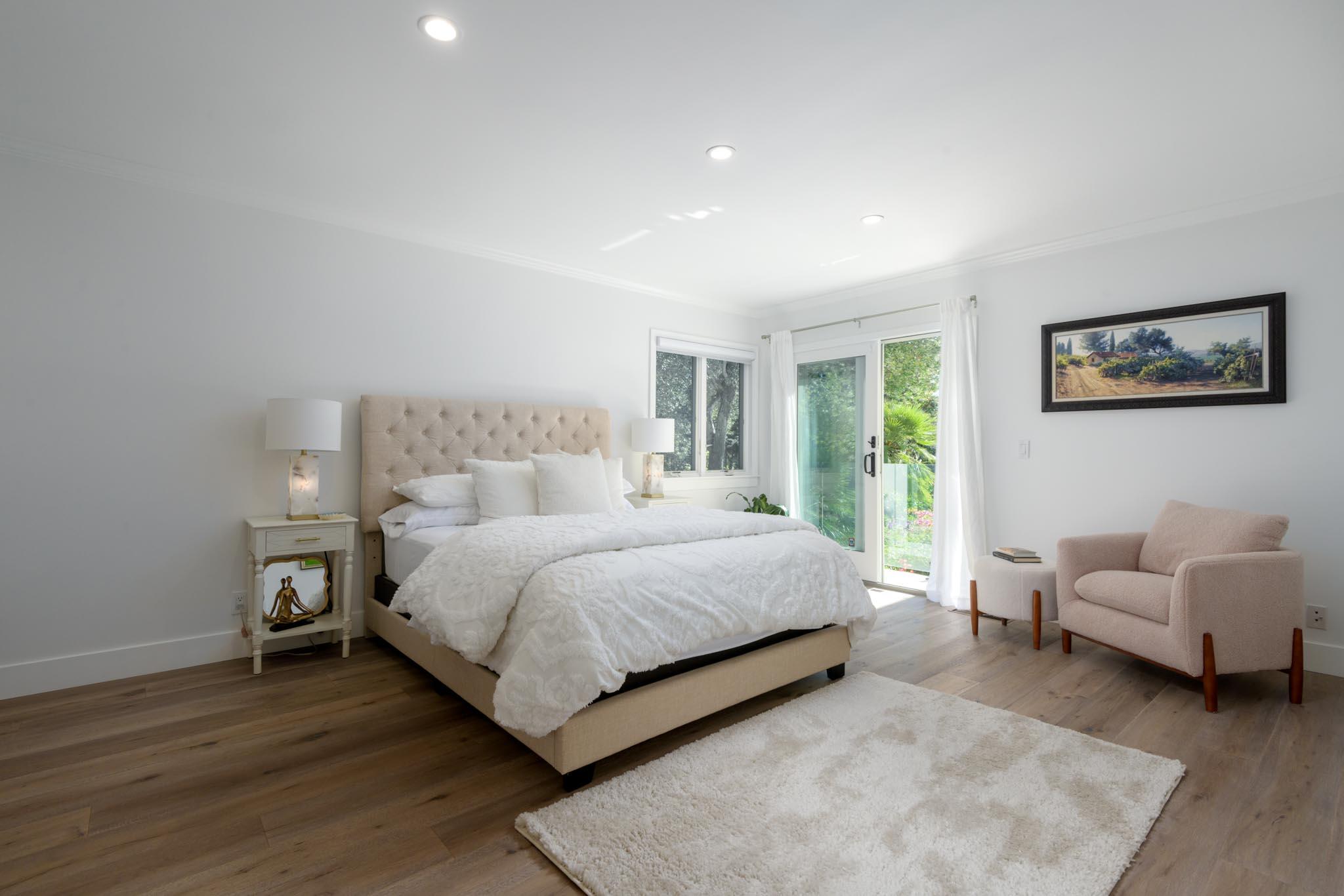 4312 Via Glorieta