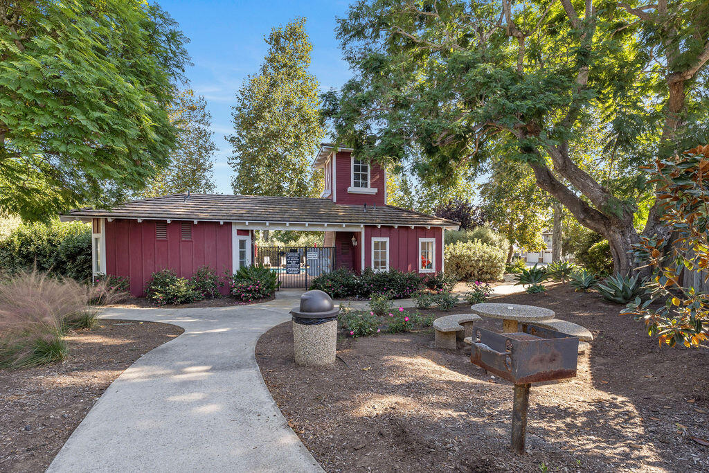 5018 Oak Ridge Road