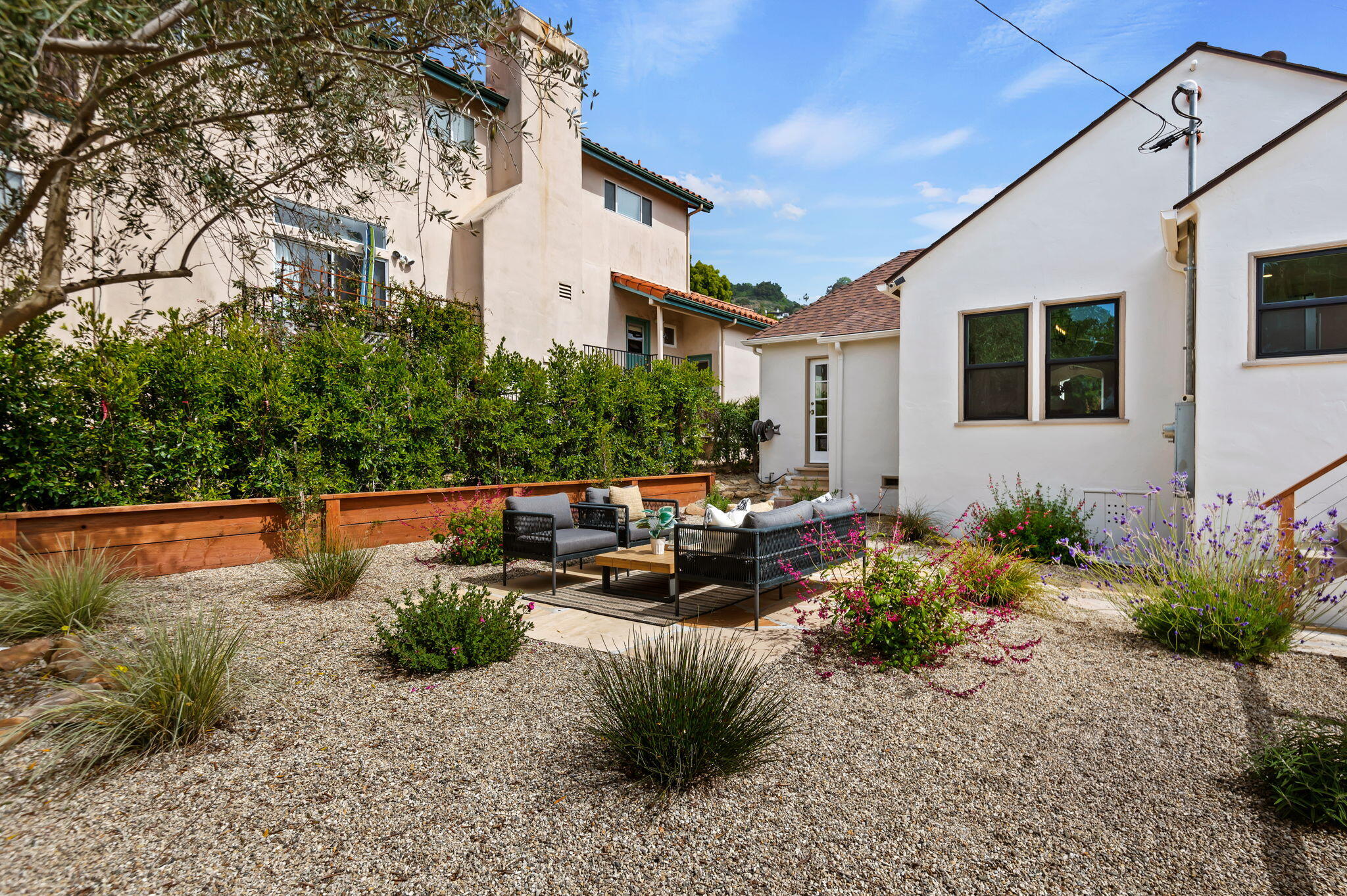 805 Soledad Avenue