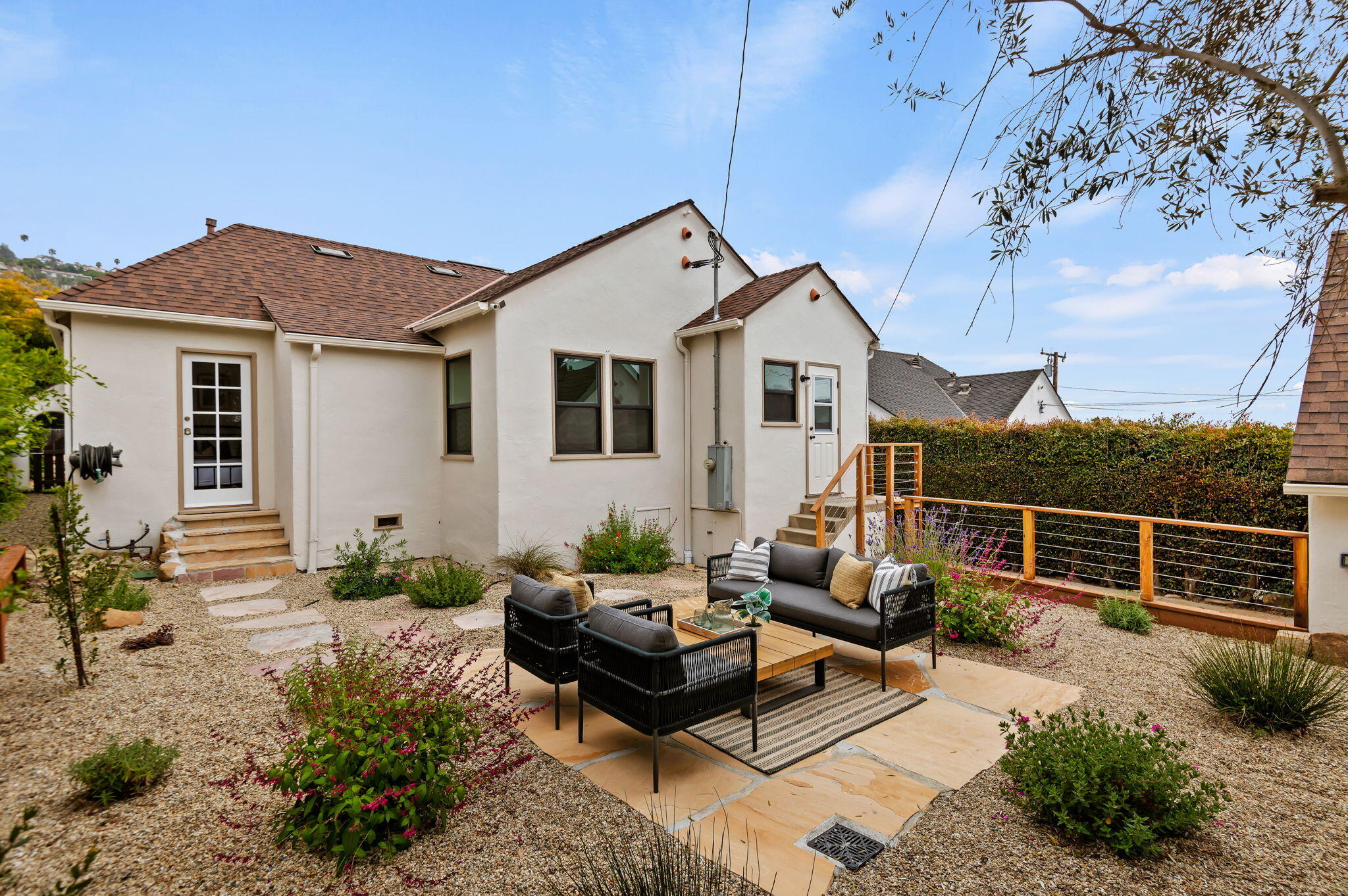 805 Soledad Avenue