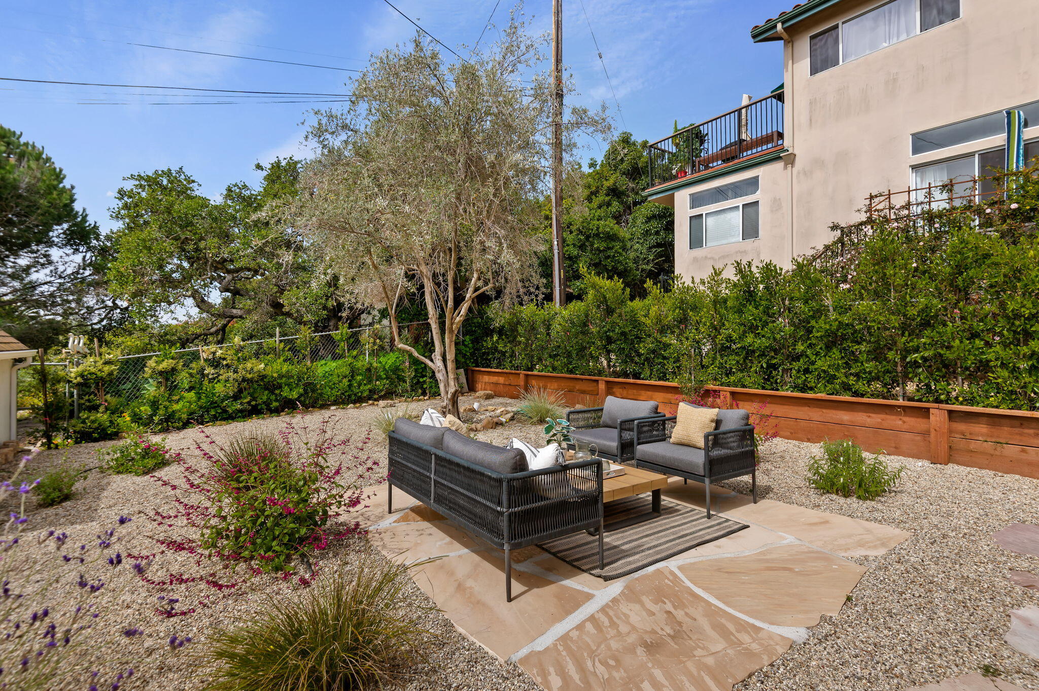 805 Soledad Avenue