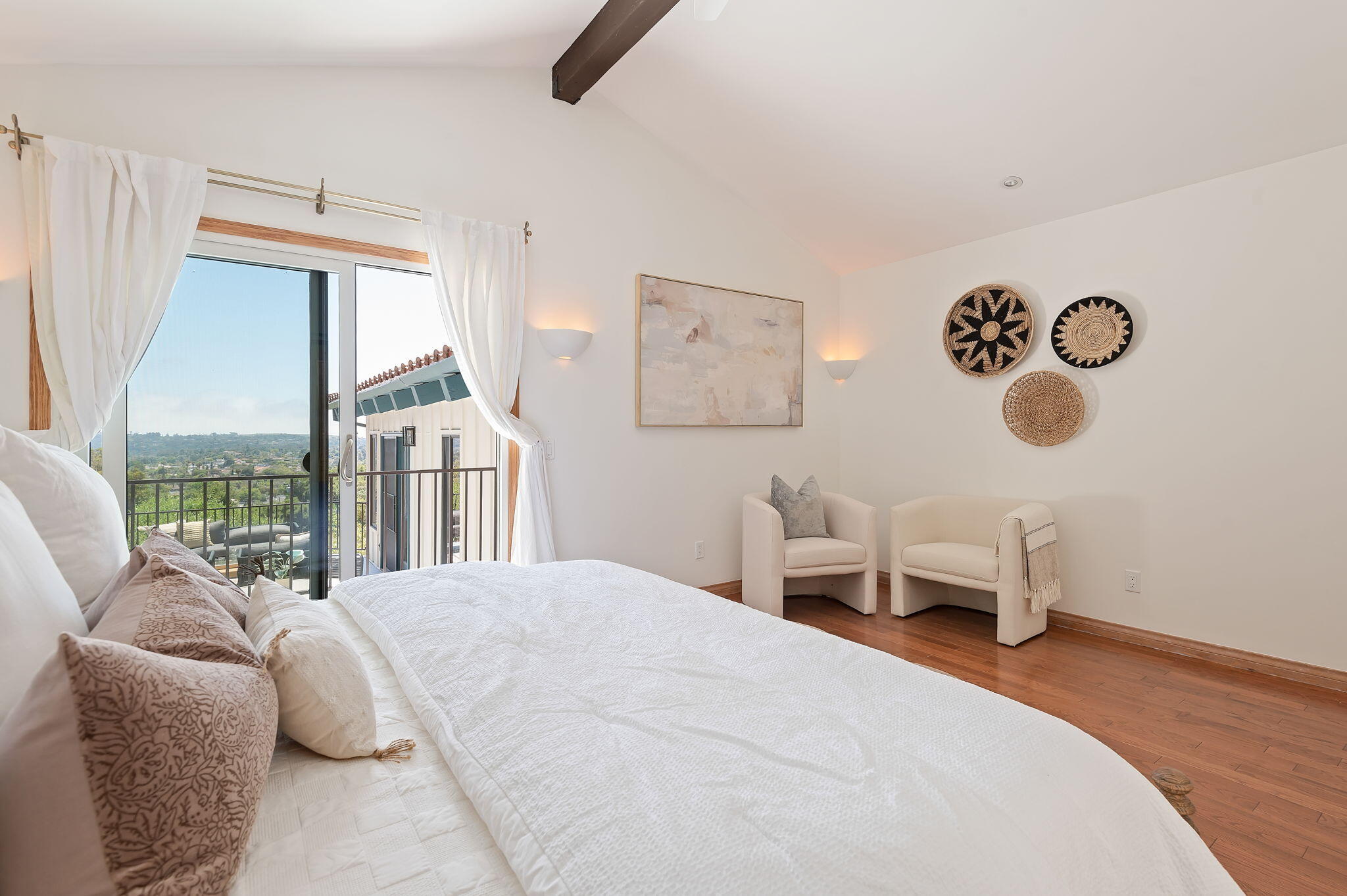 3244 Laurel Canyon Road