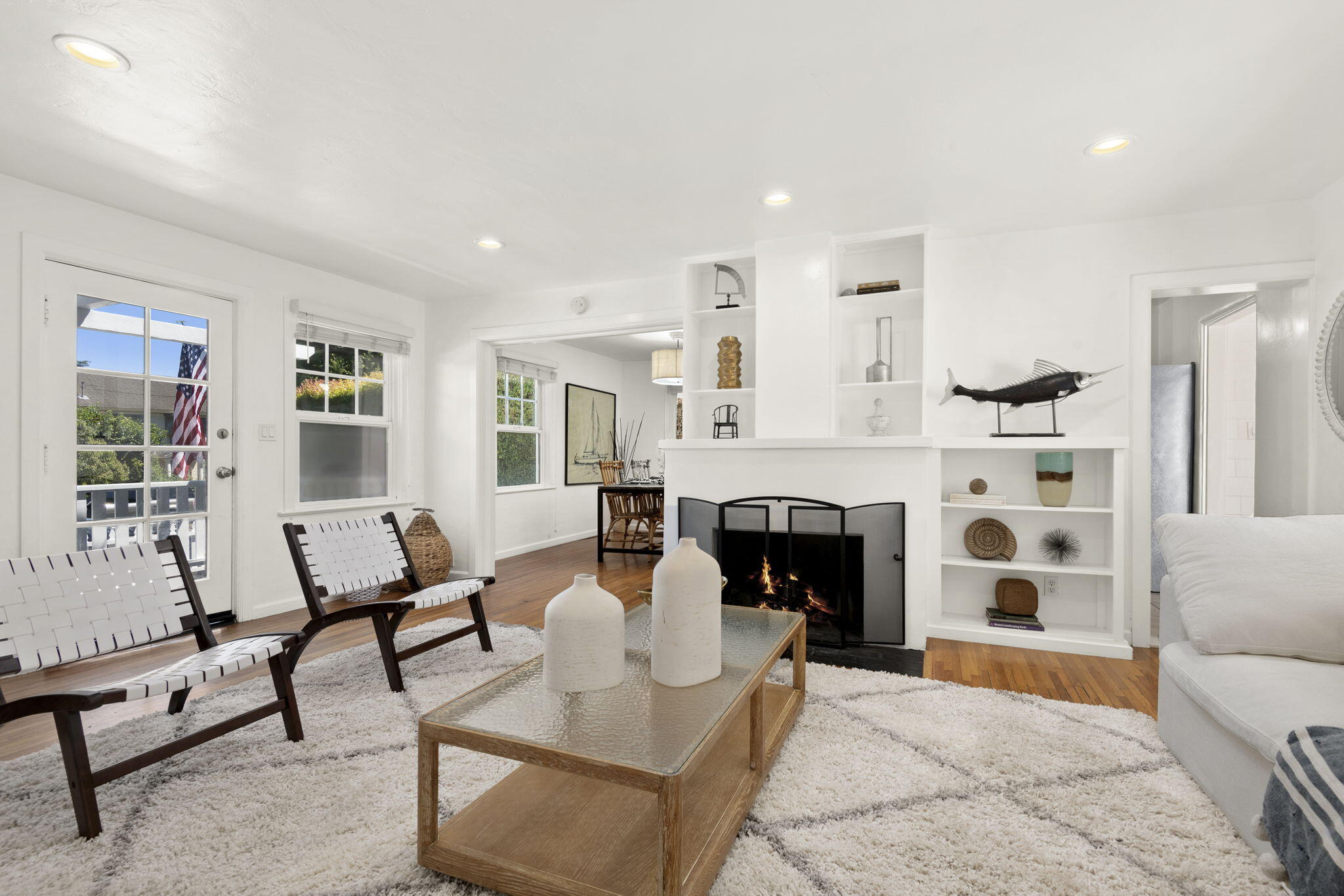 410 W Los Olivos Street