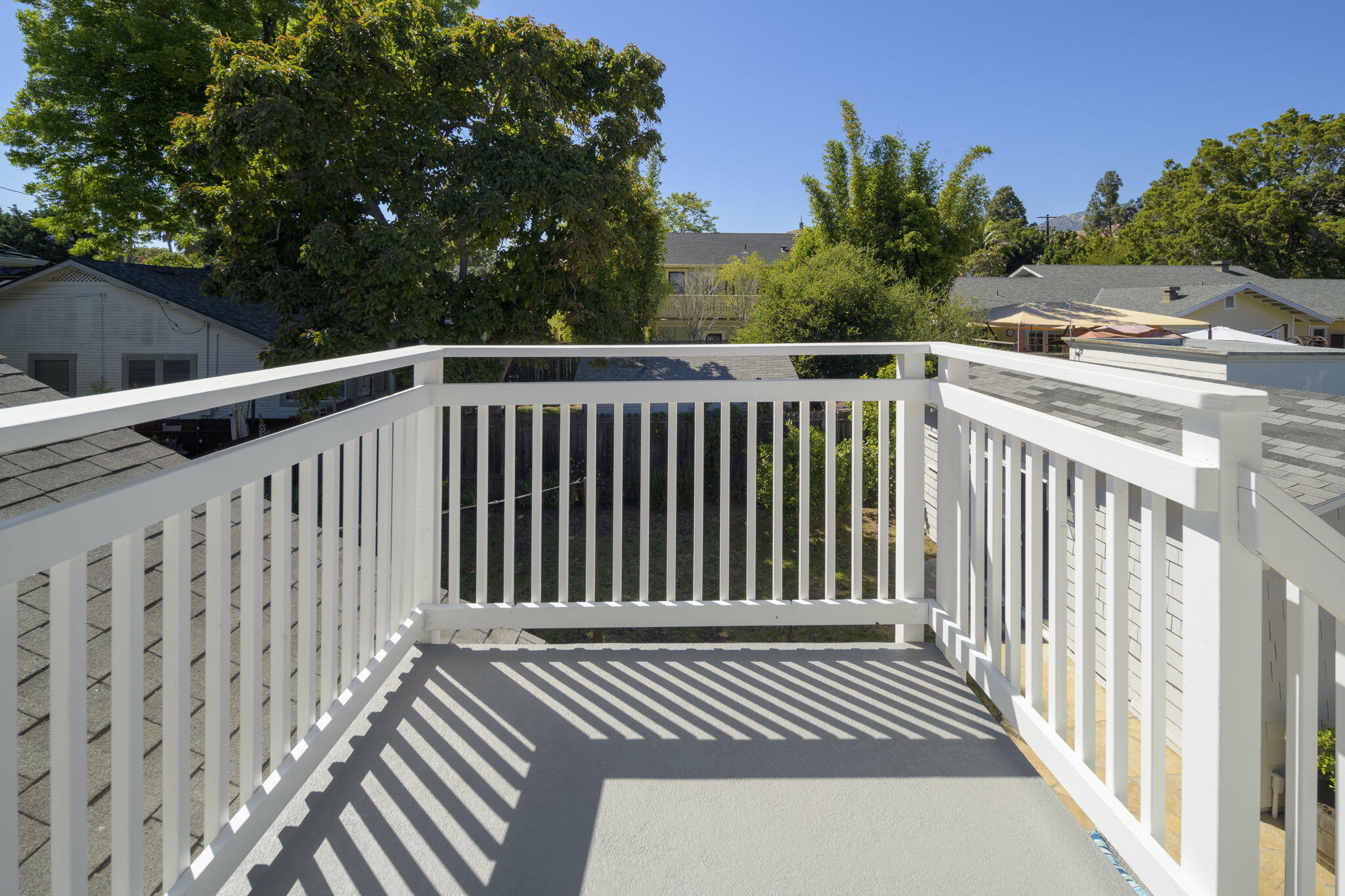 410 W Los Olivos Street