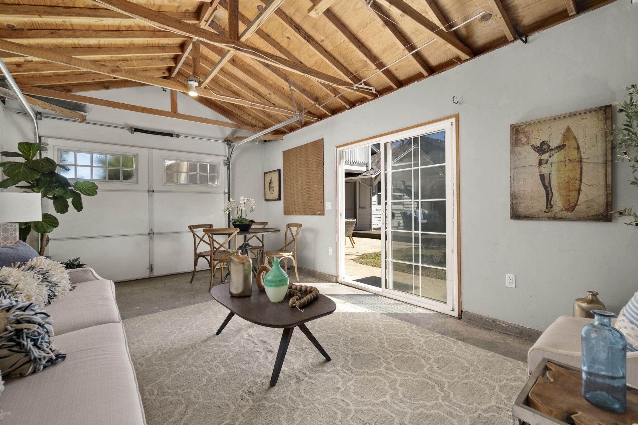 410 W Los Olivos Street
