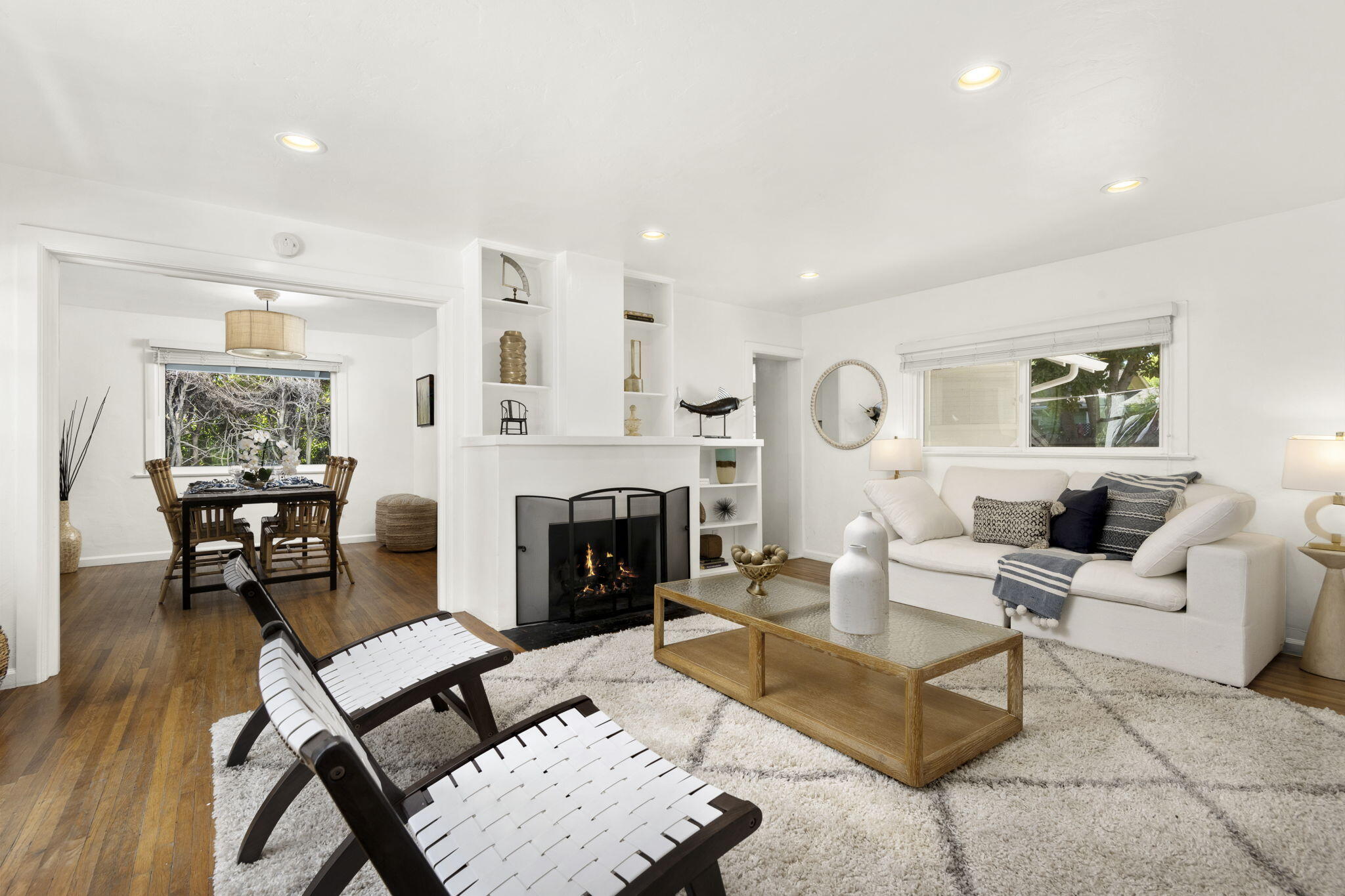 410 W Los Olivos Street