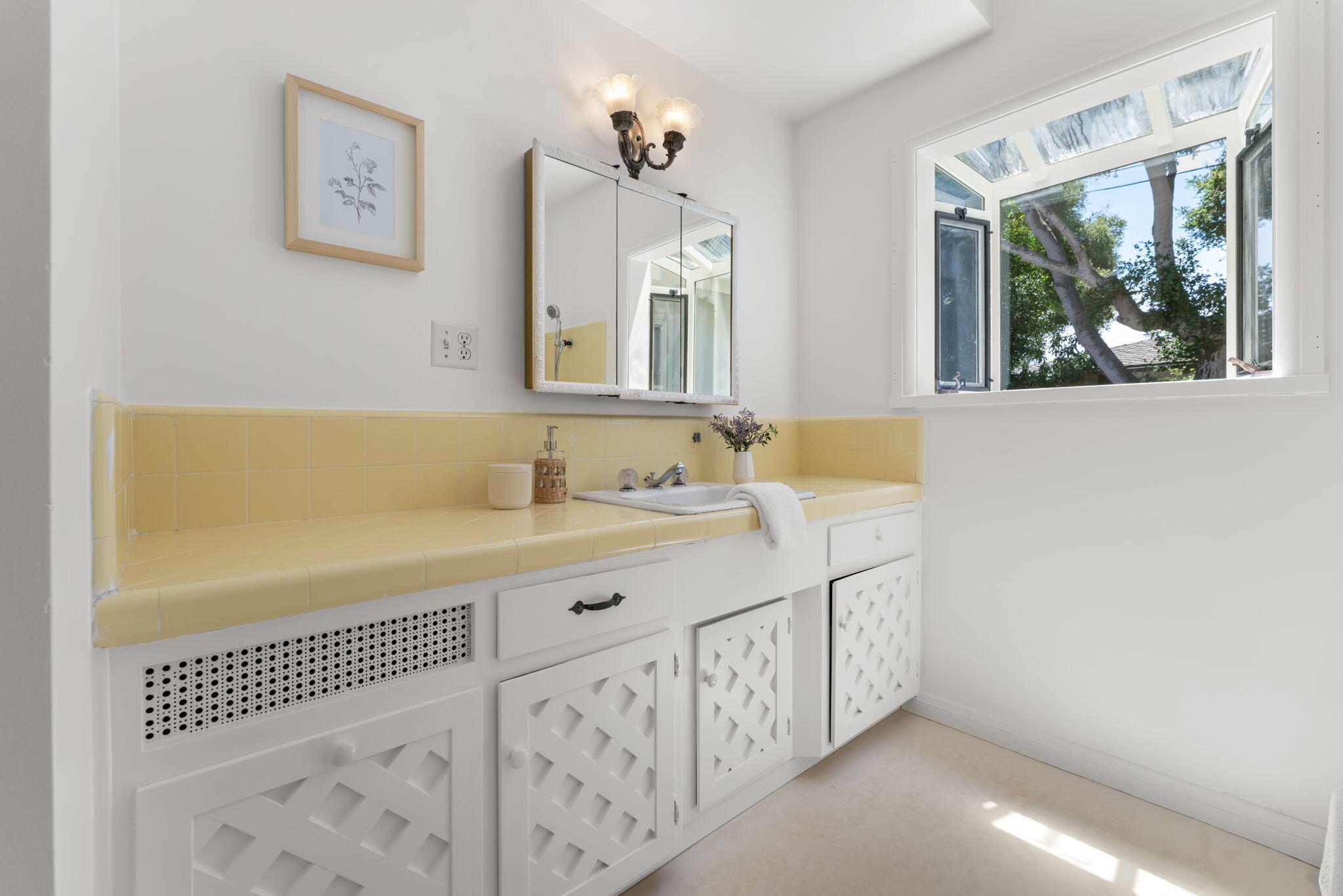141 Santa Elena Lane