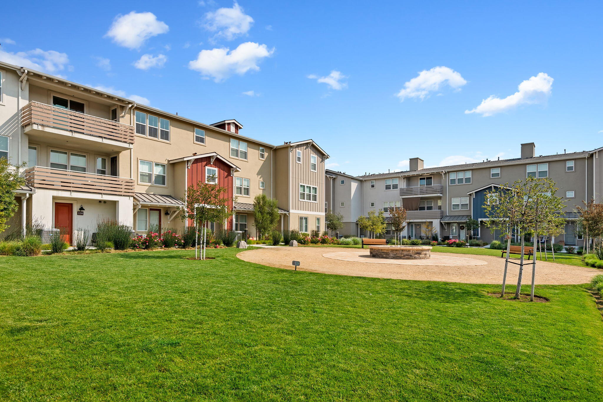 226 Bainbridge Court