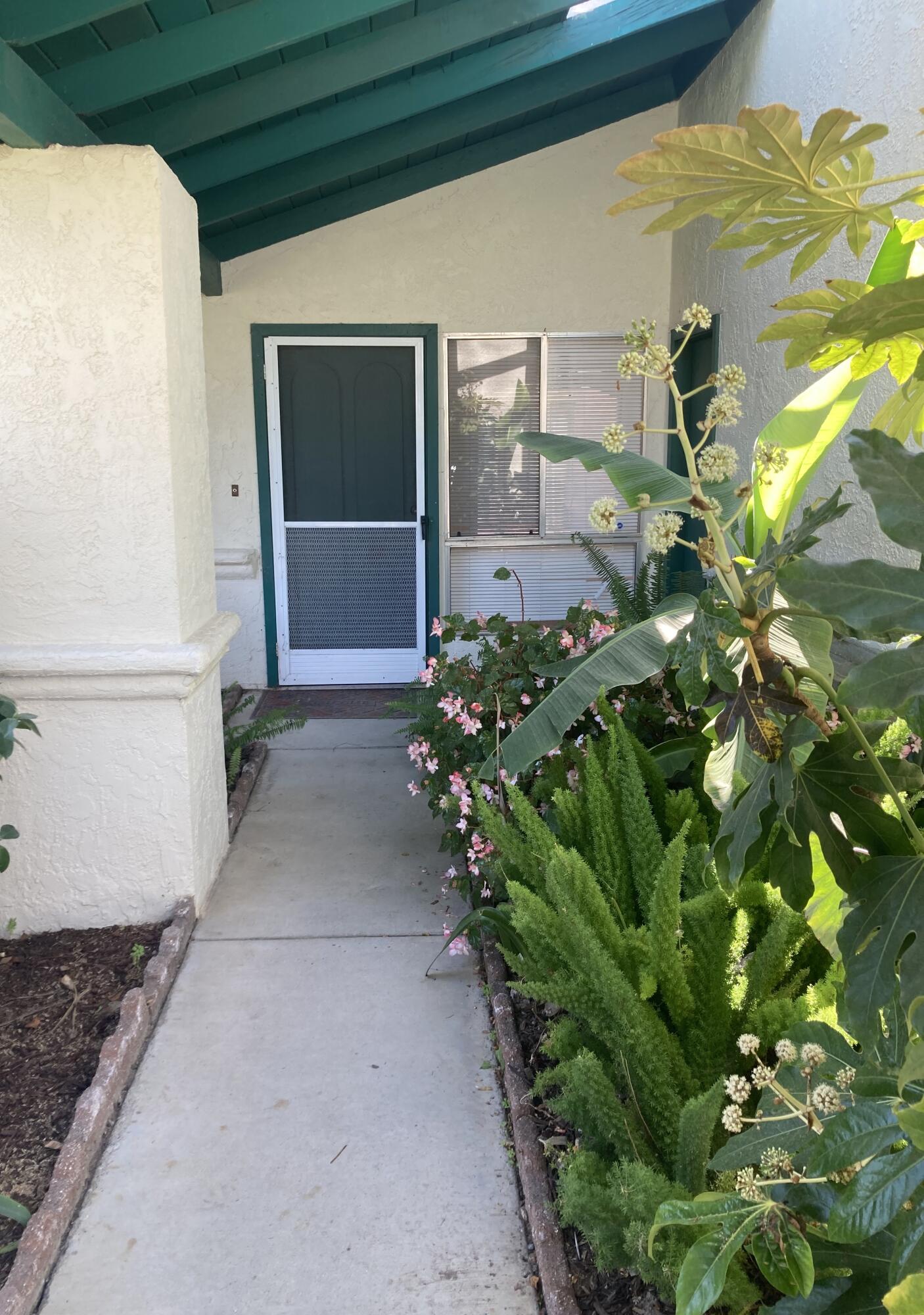 140 Nina Place