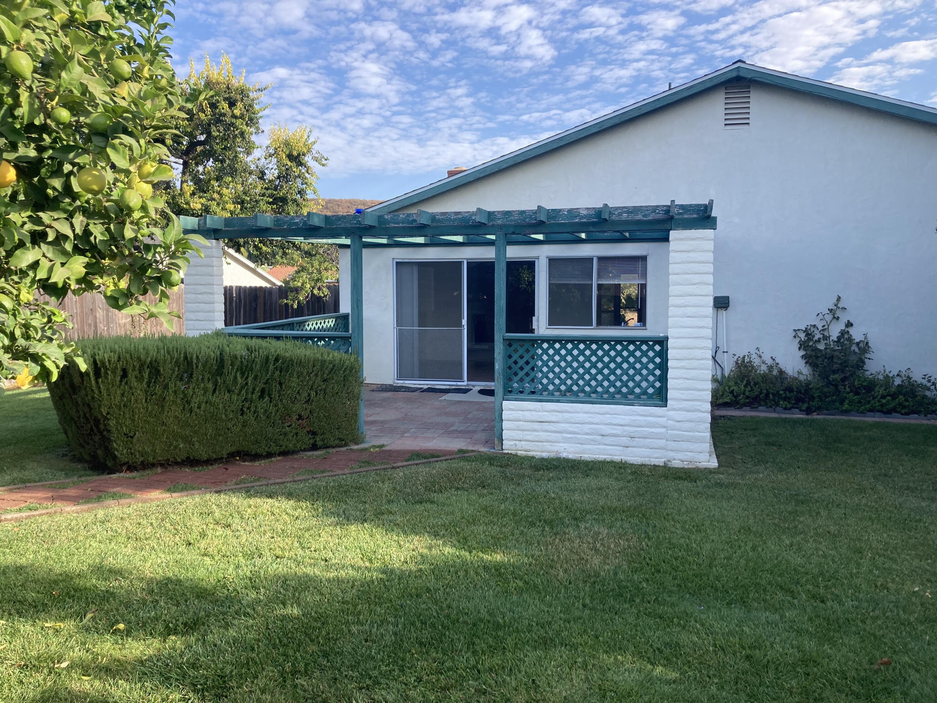140 Nina Place