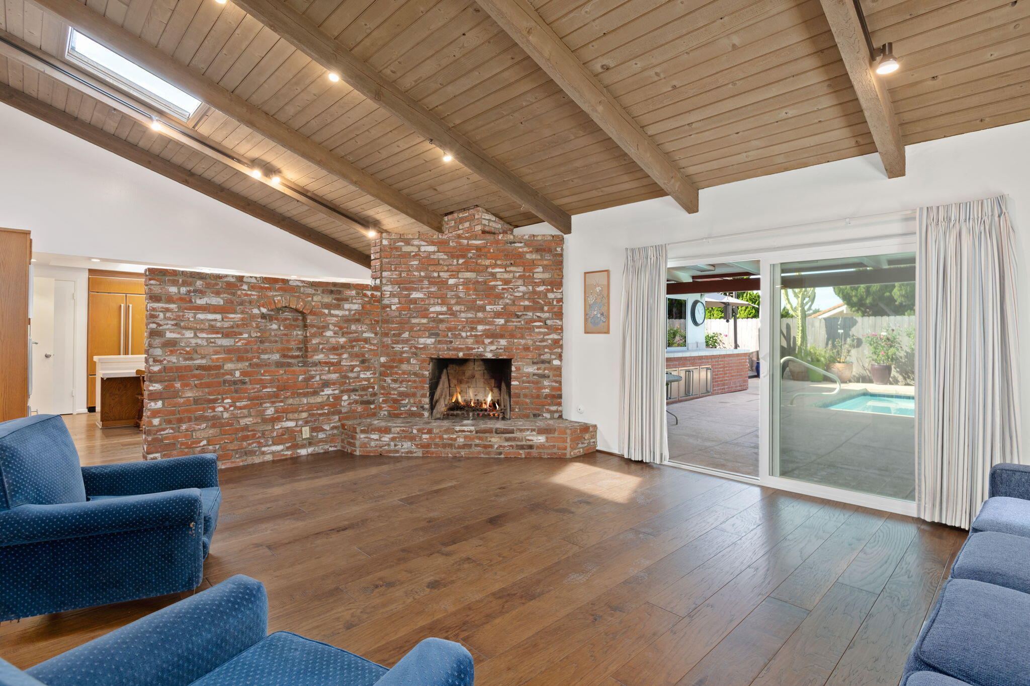 723 N San Marcos Road