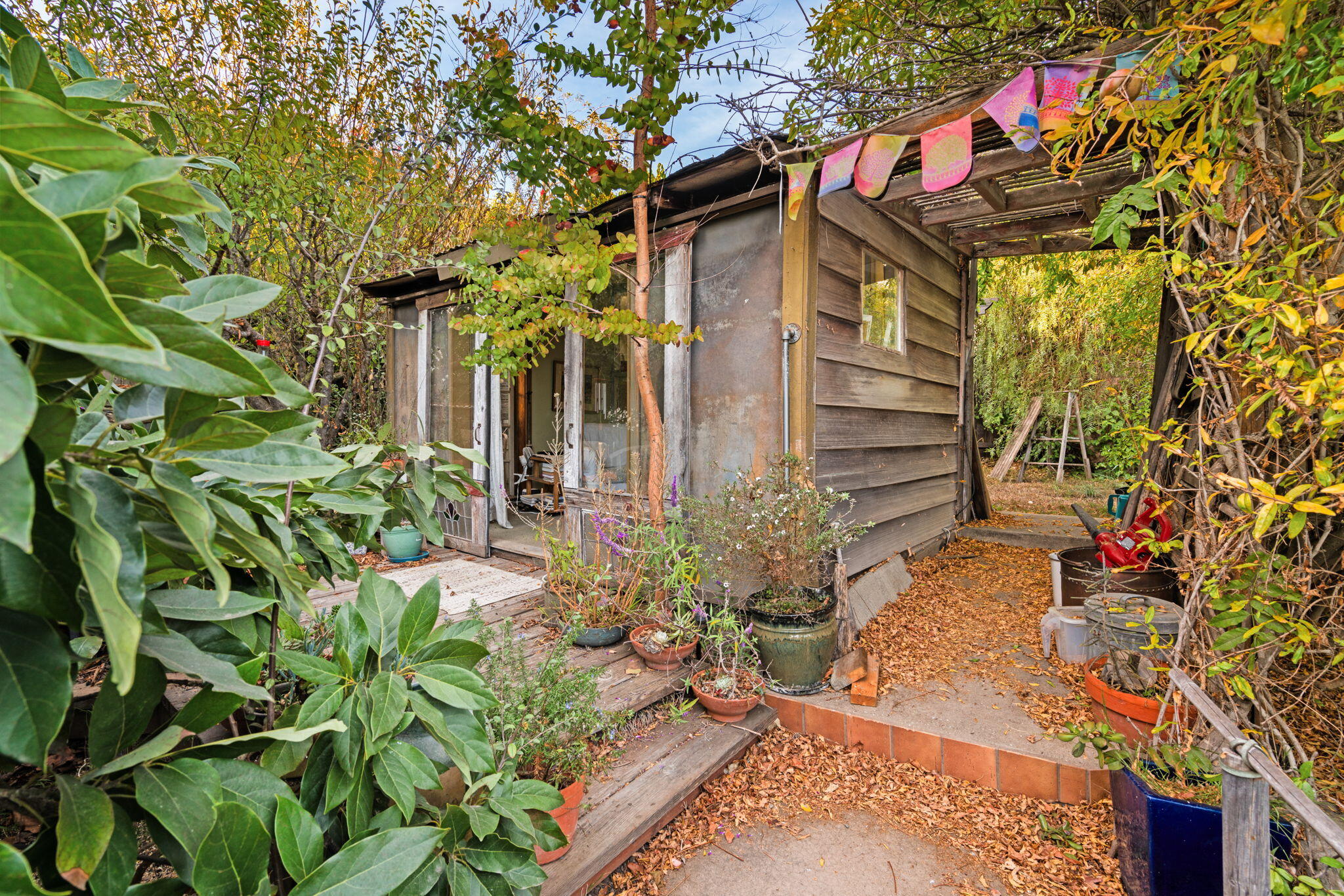 1702 Cliff Drive