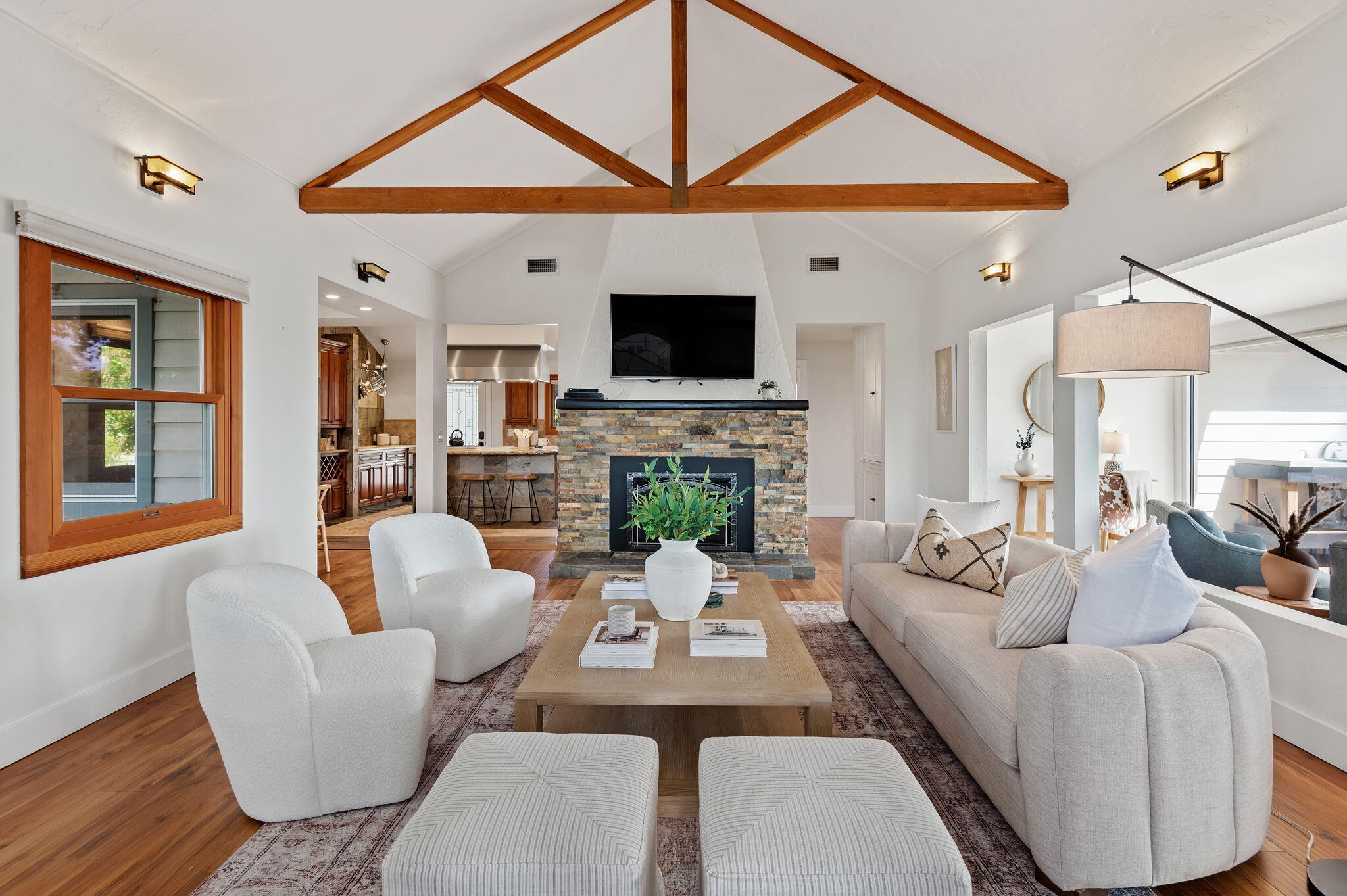 1413 Shoreline Drive