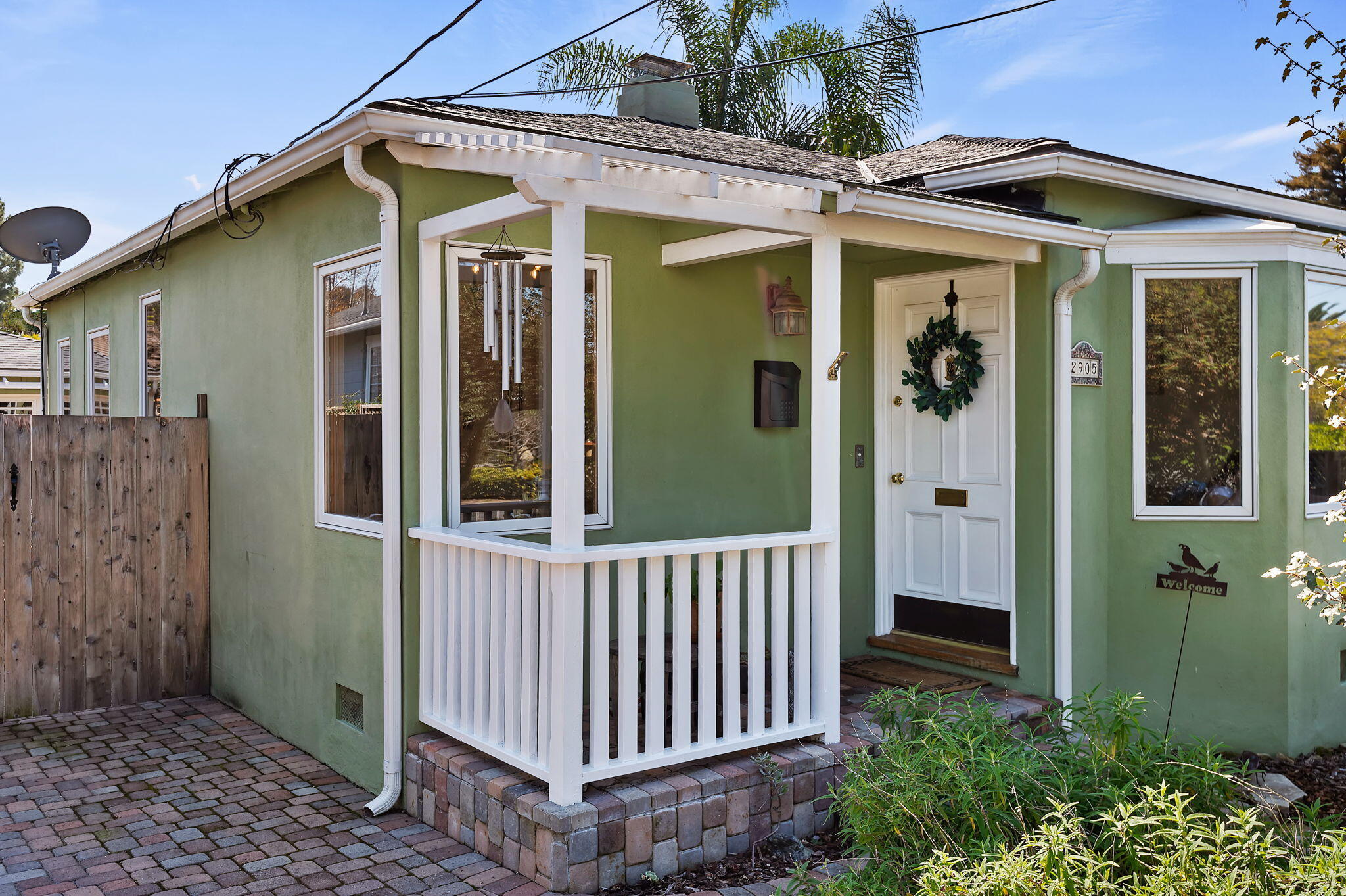 2905 Valencia Drive