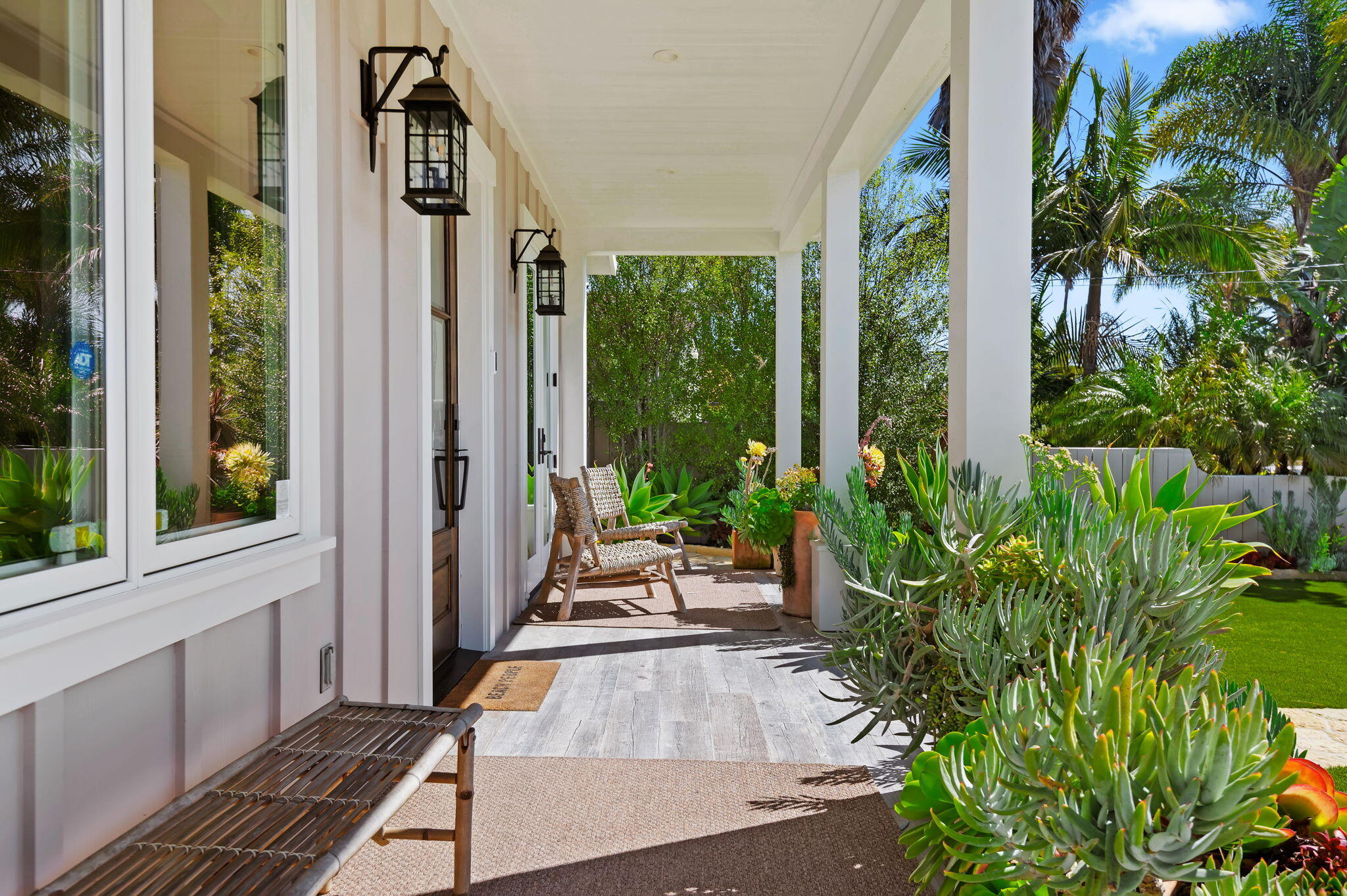1530 Shoreline Drive
