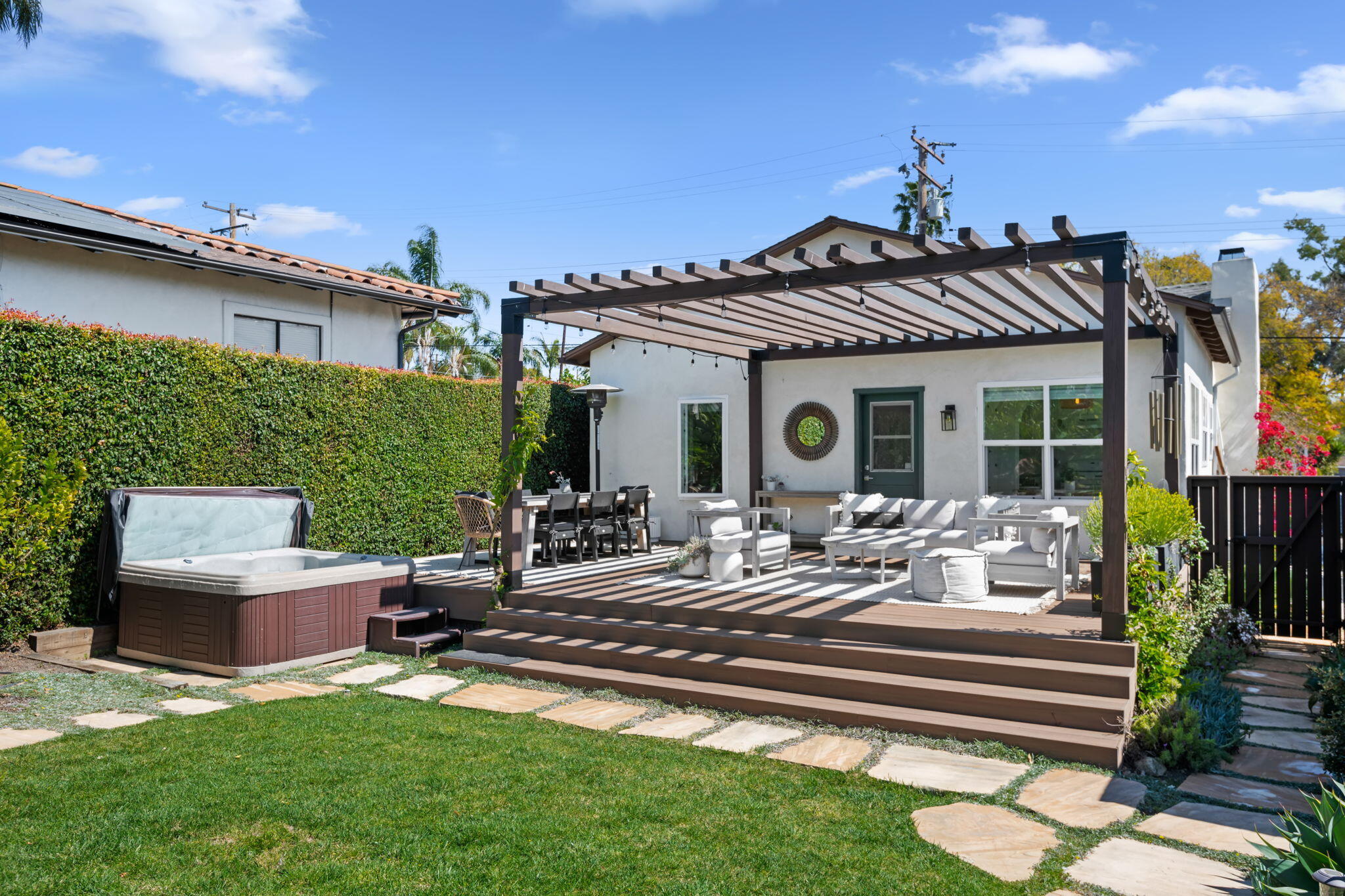 1111 E Ortega Street