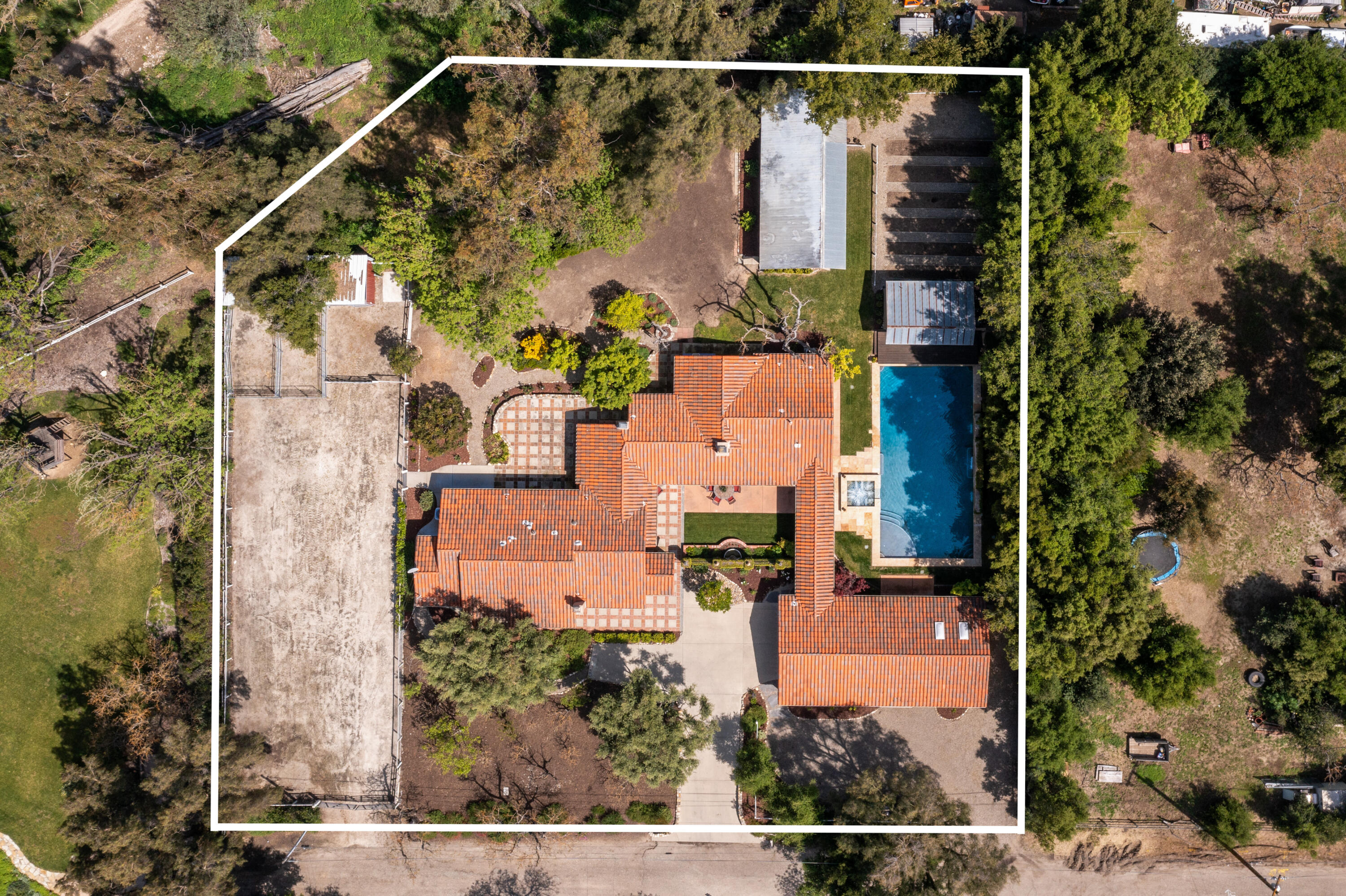 1729 Cottonwood Lane