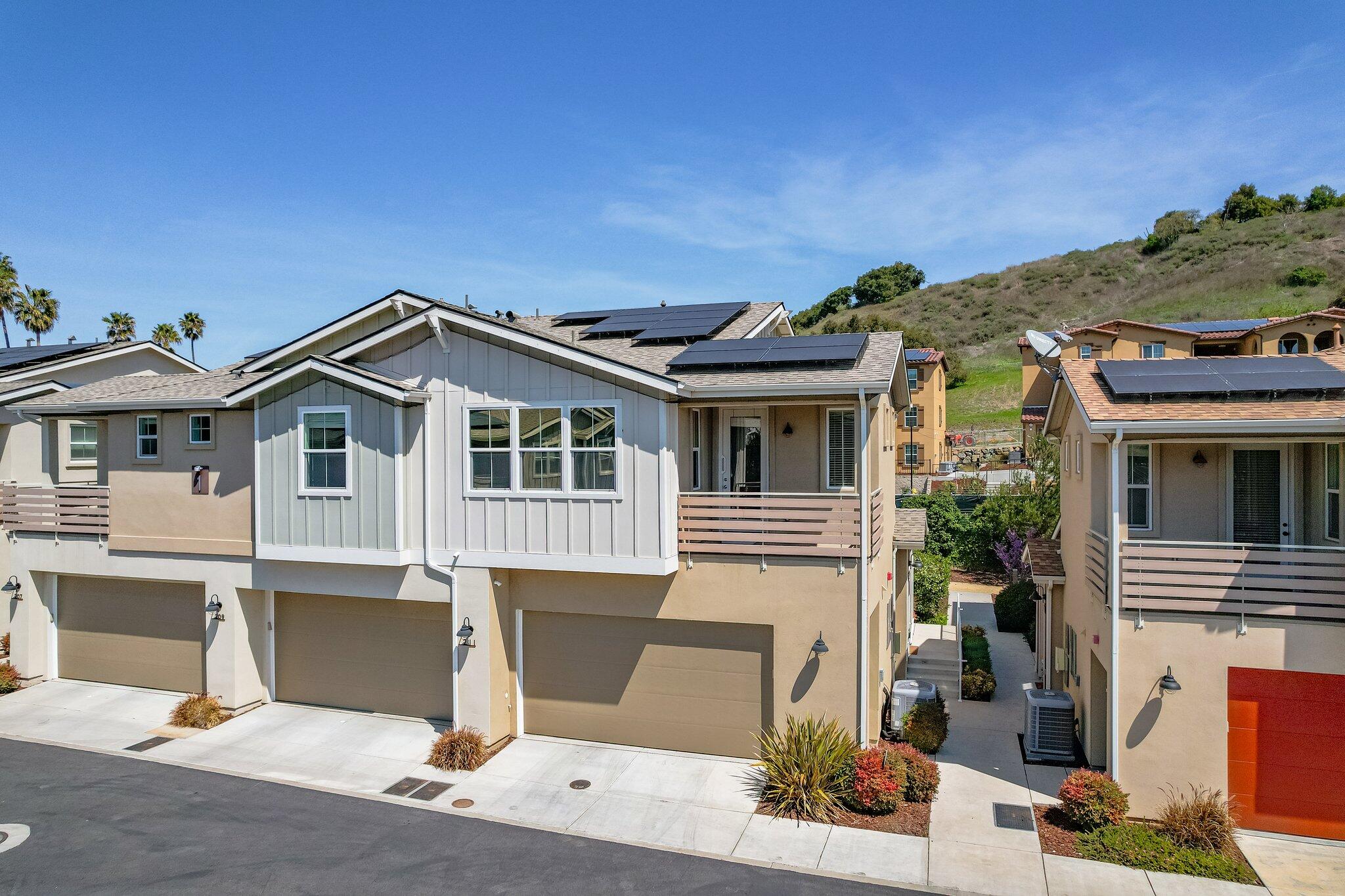 211 Deming Way