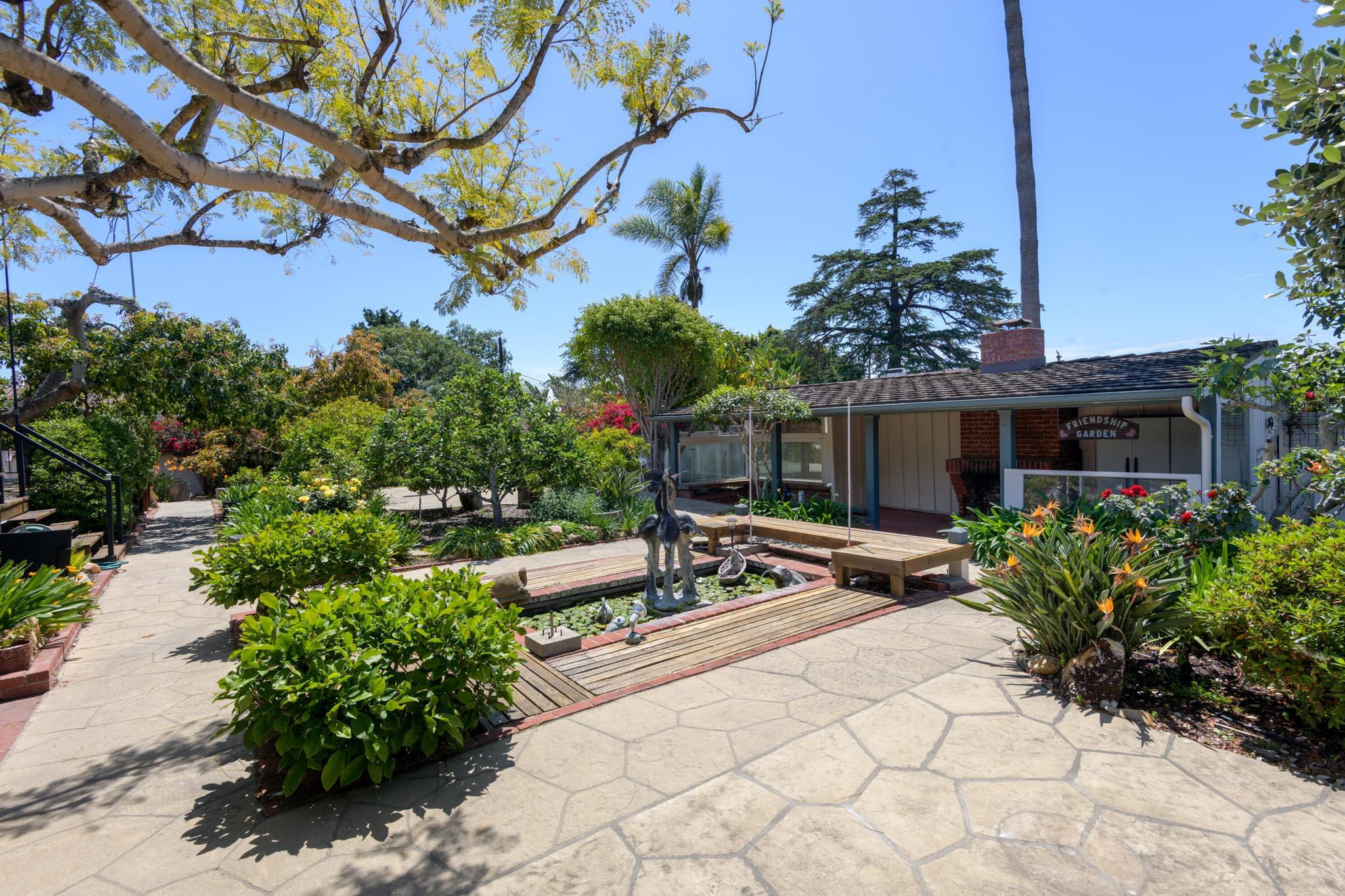 2301 Anacapa Street