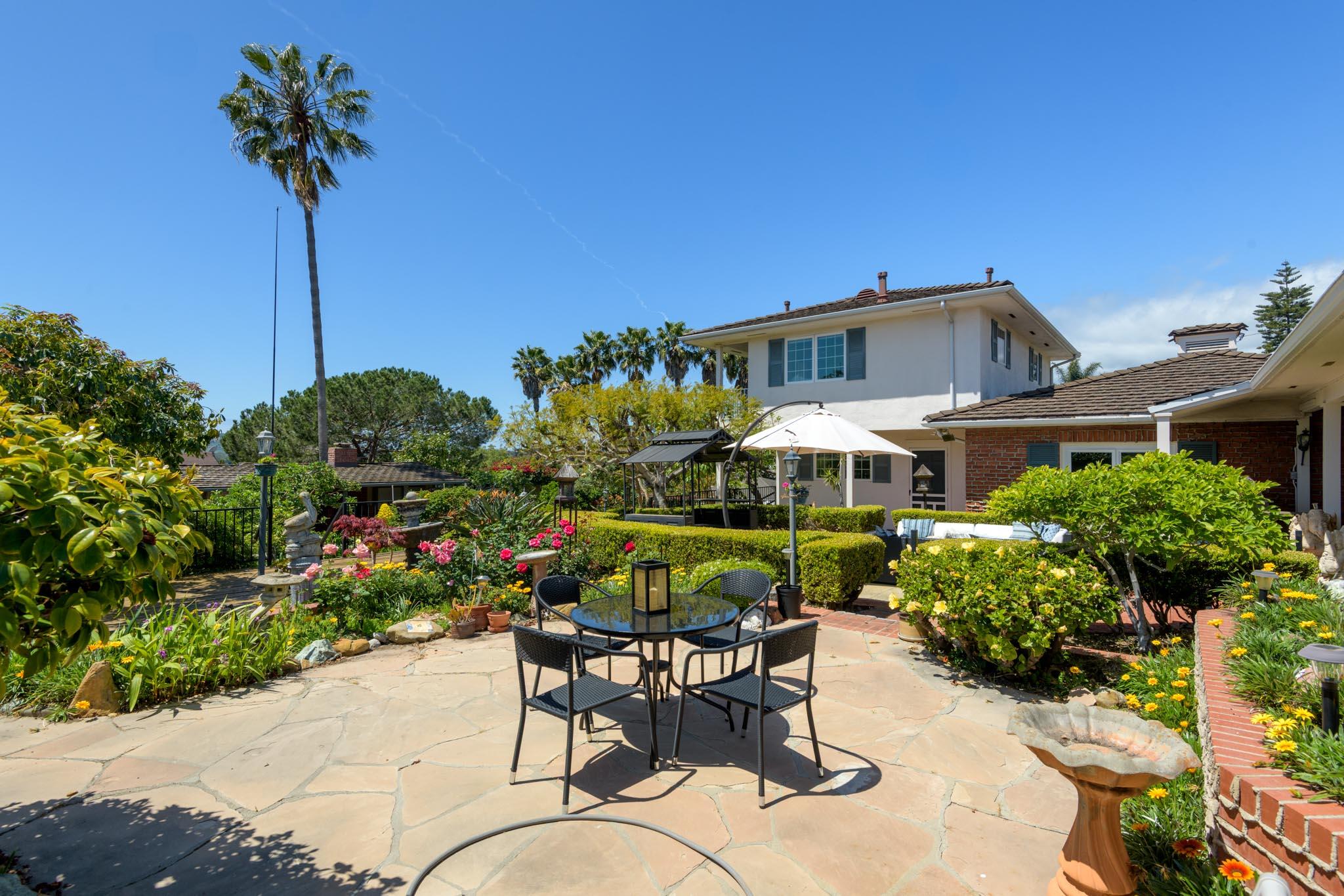 2301 Anacapa Street