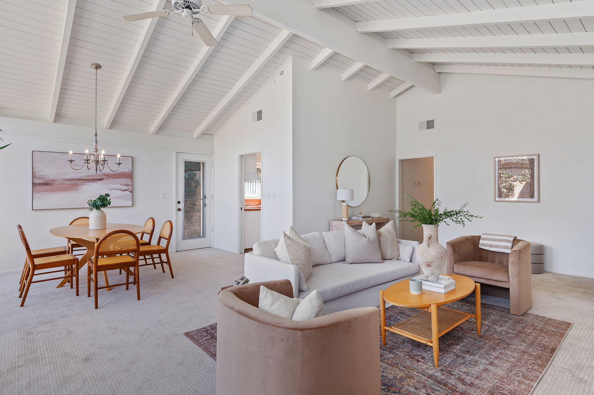 2836 Miradero Drive