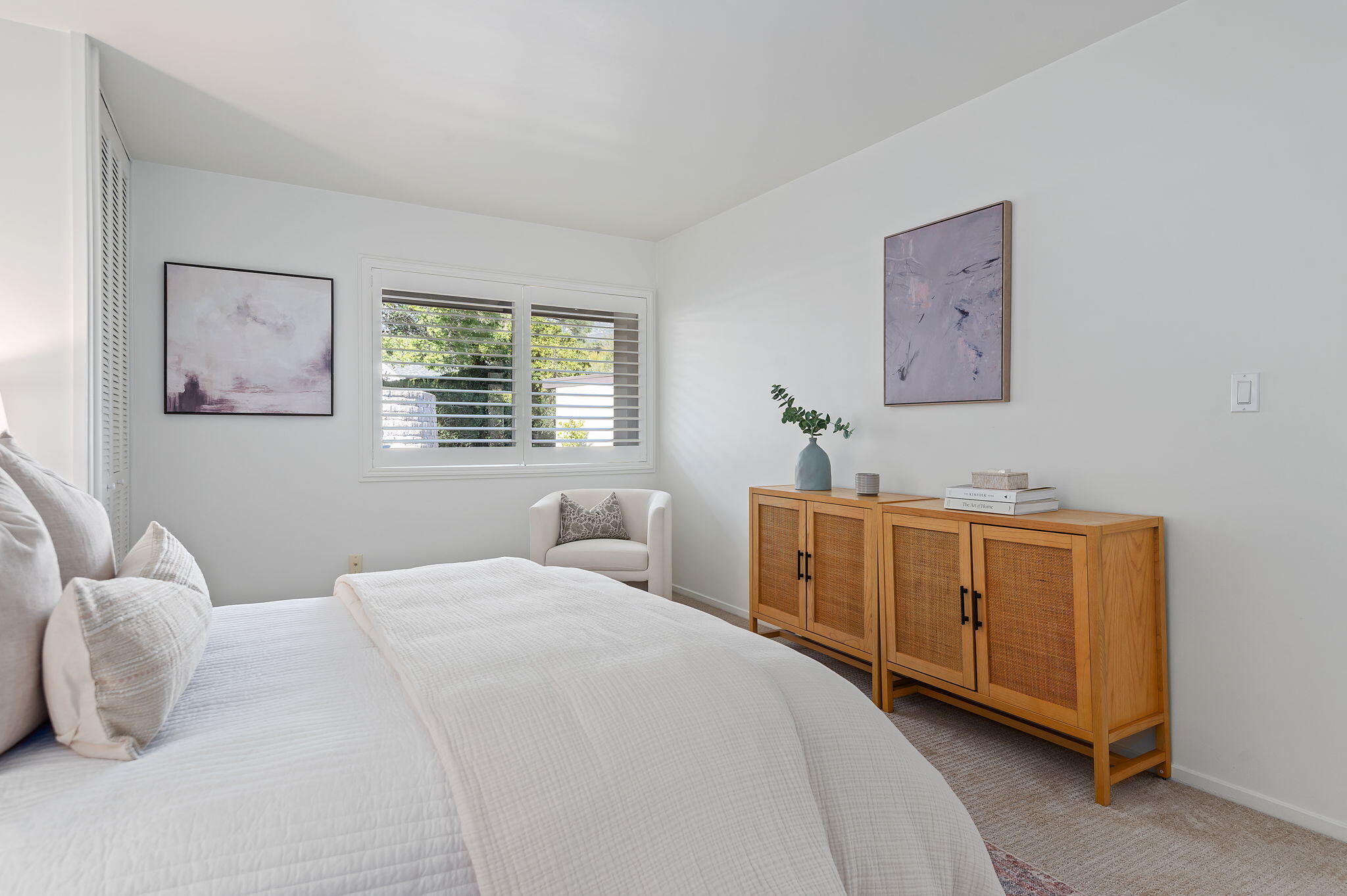 2836 Miradero Drive