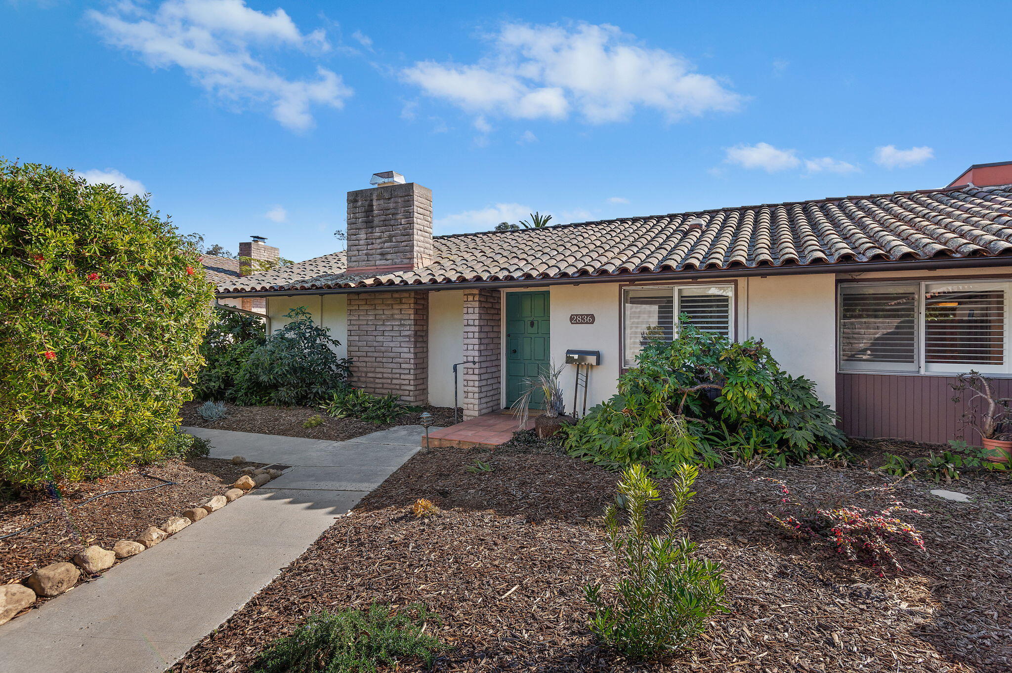 2836 Miradero Drive
