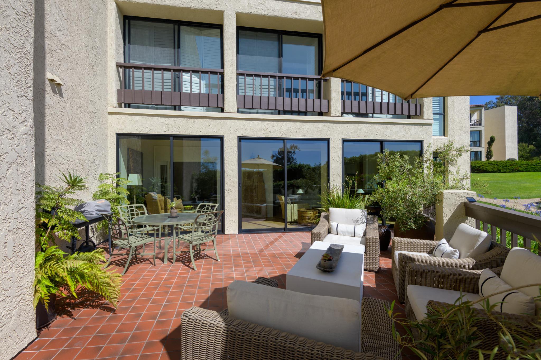 76 Seaview Drive