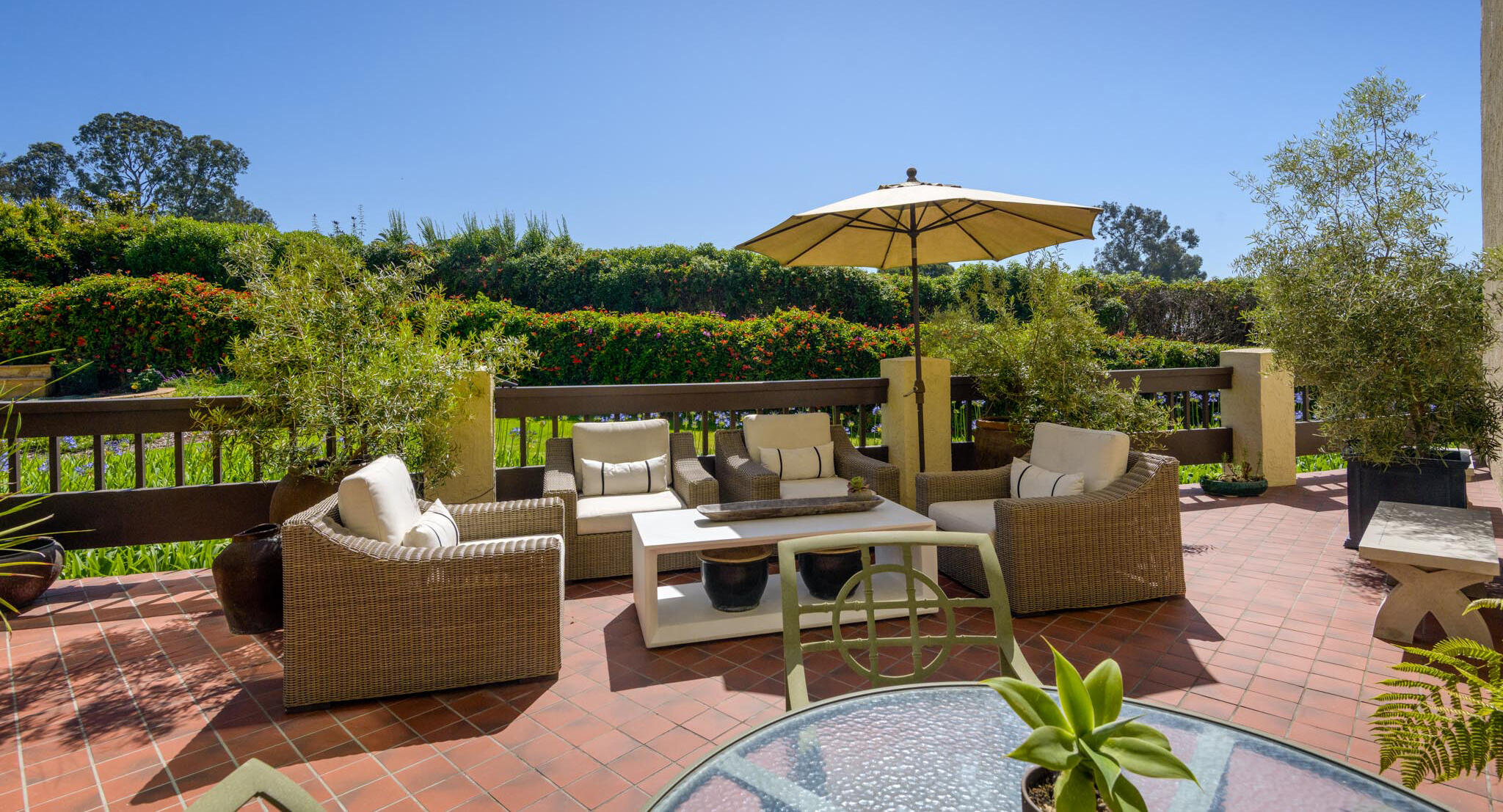 76 Seaview Drive