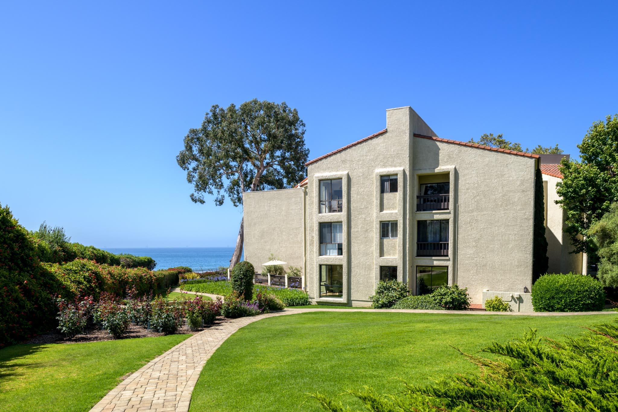 76 Seaview Drive