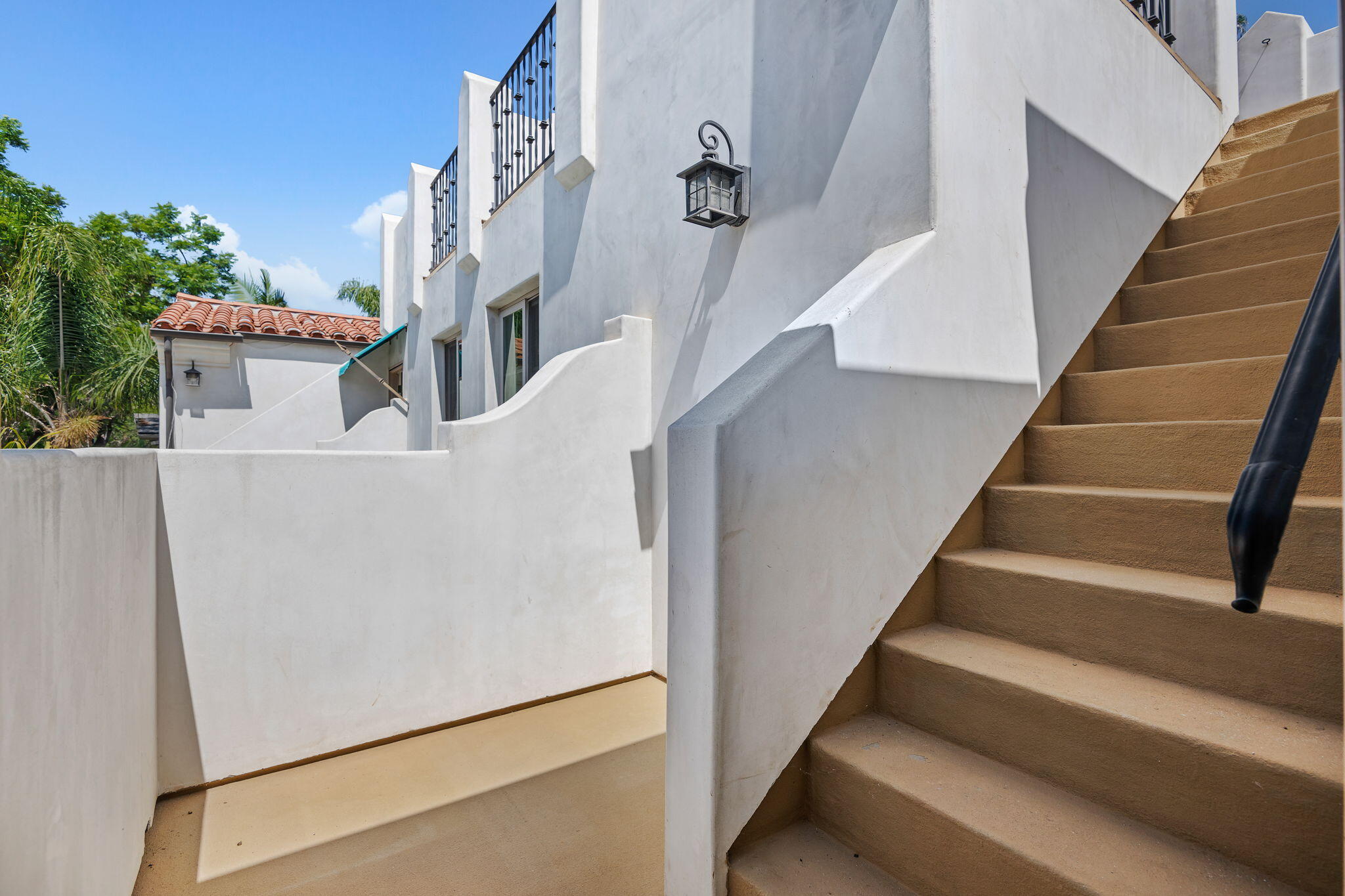 330 W Canon Perdido Street