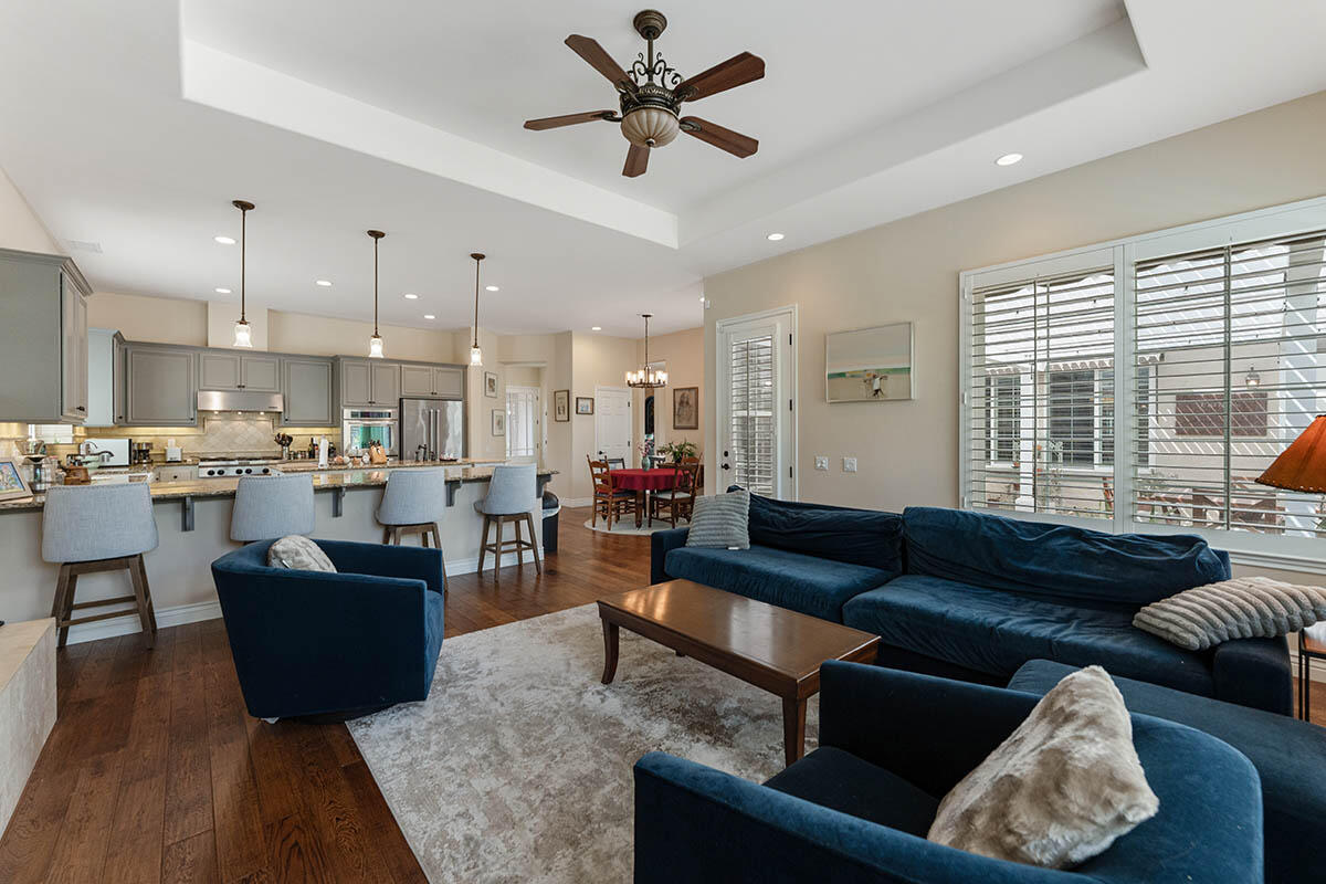 1230 Coast Oak Drive