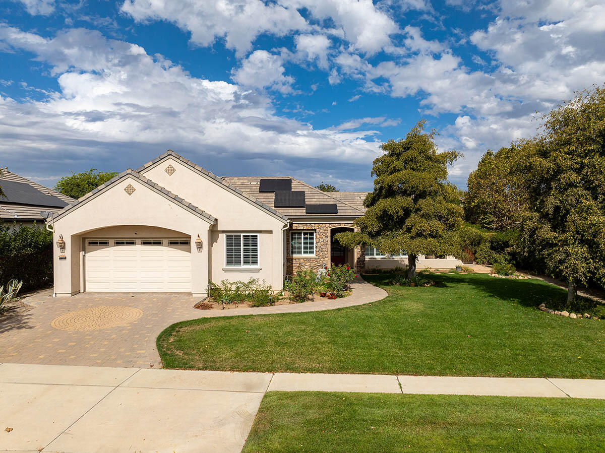 1230 Coast Oak Drive