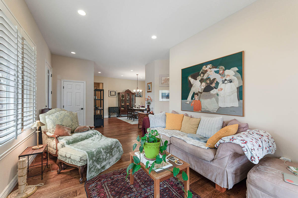 1230 Coast Oak Drive