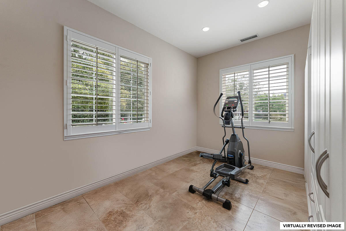 1230 Coast Oak Drive