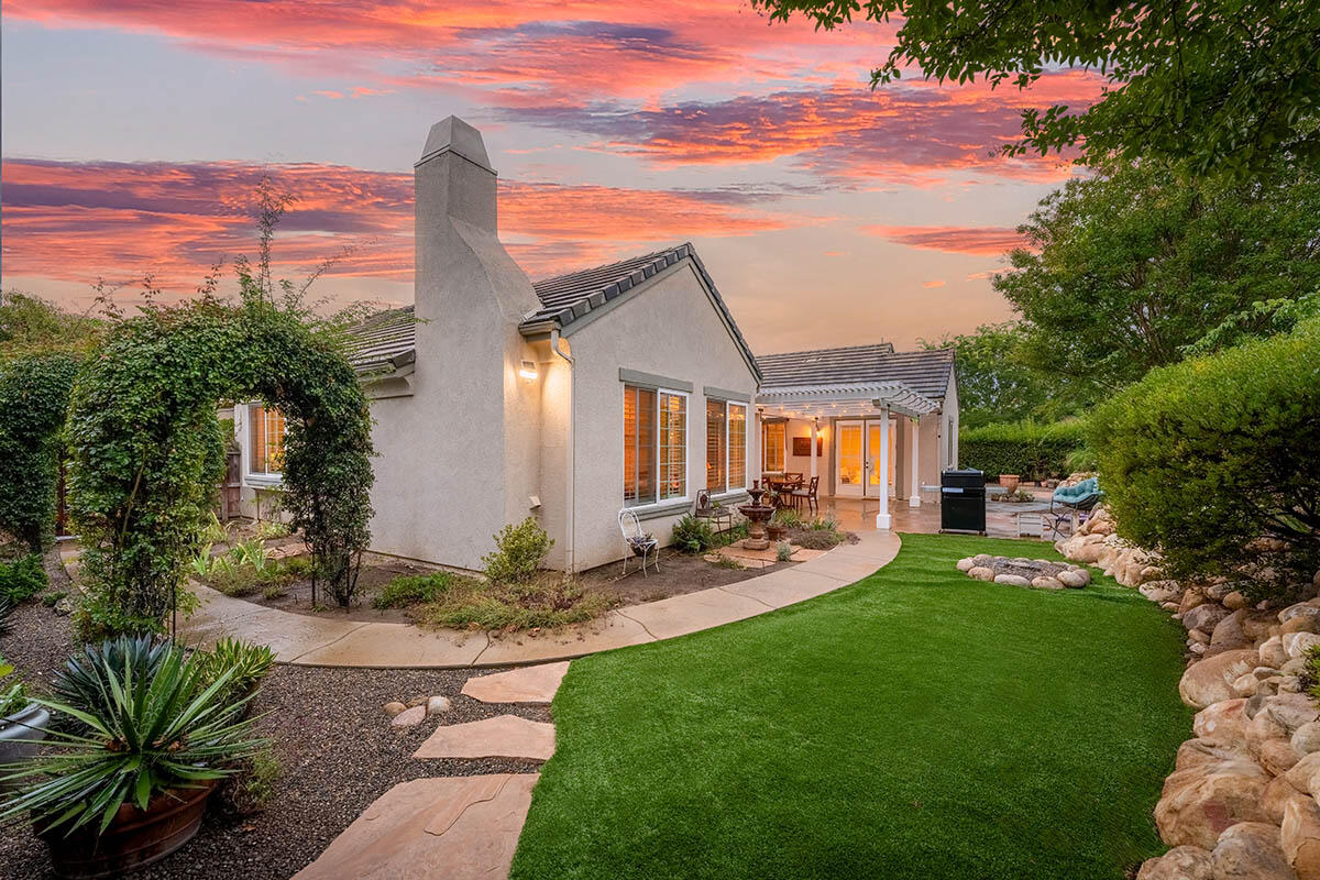 1230 Coast Oak Drive