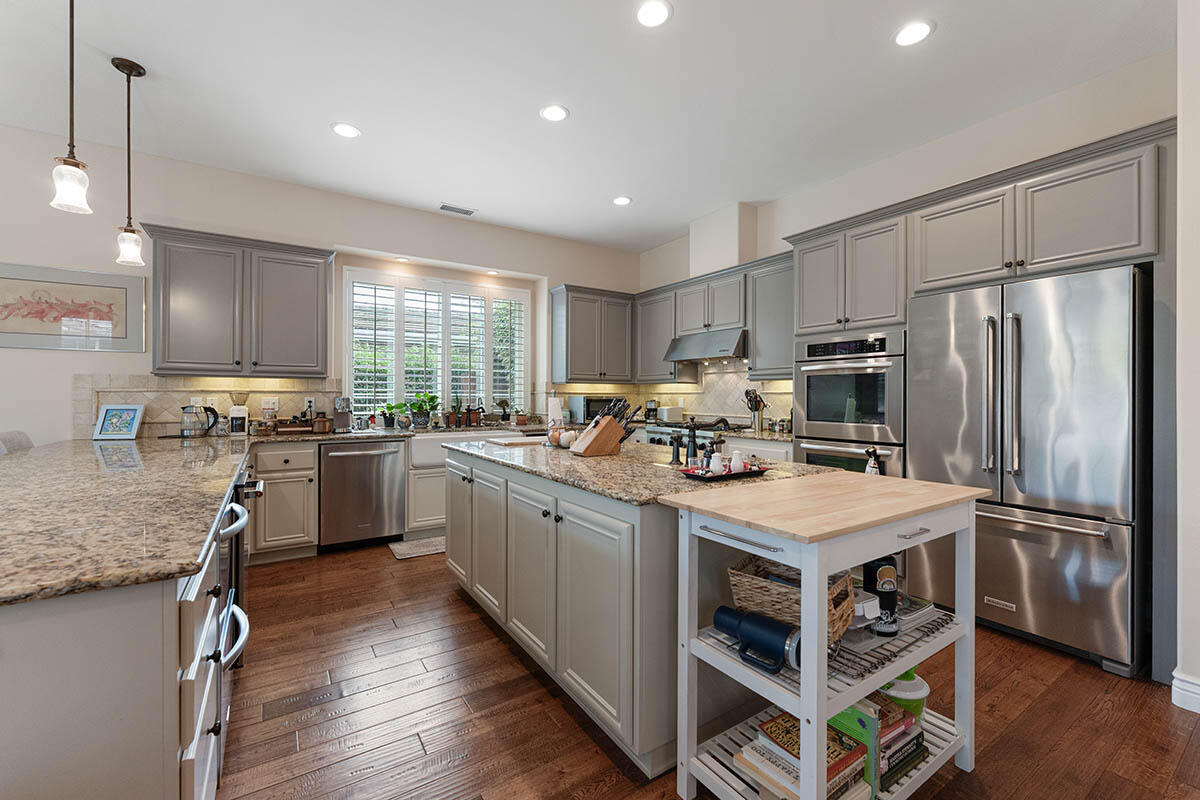 1230 Coast Oak Drive