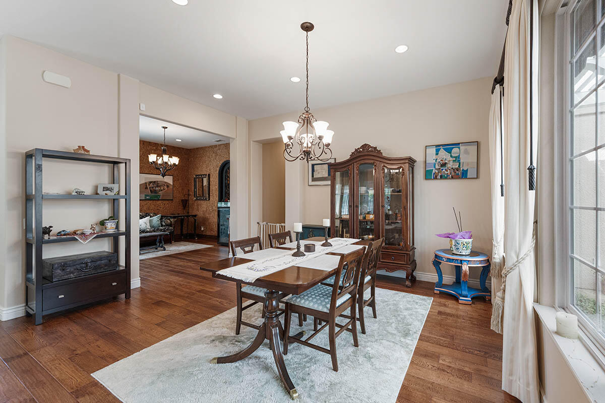 1230 Coast Oak Drive